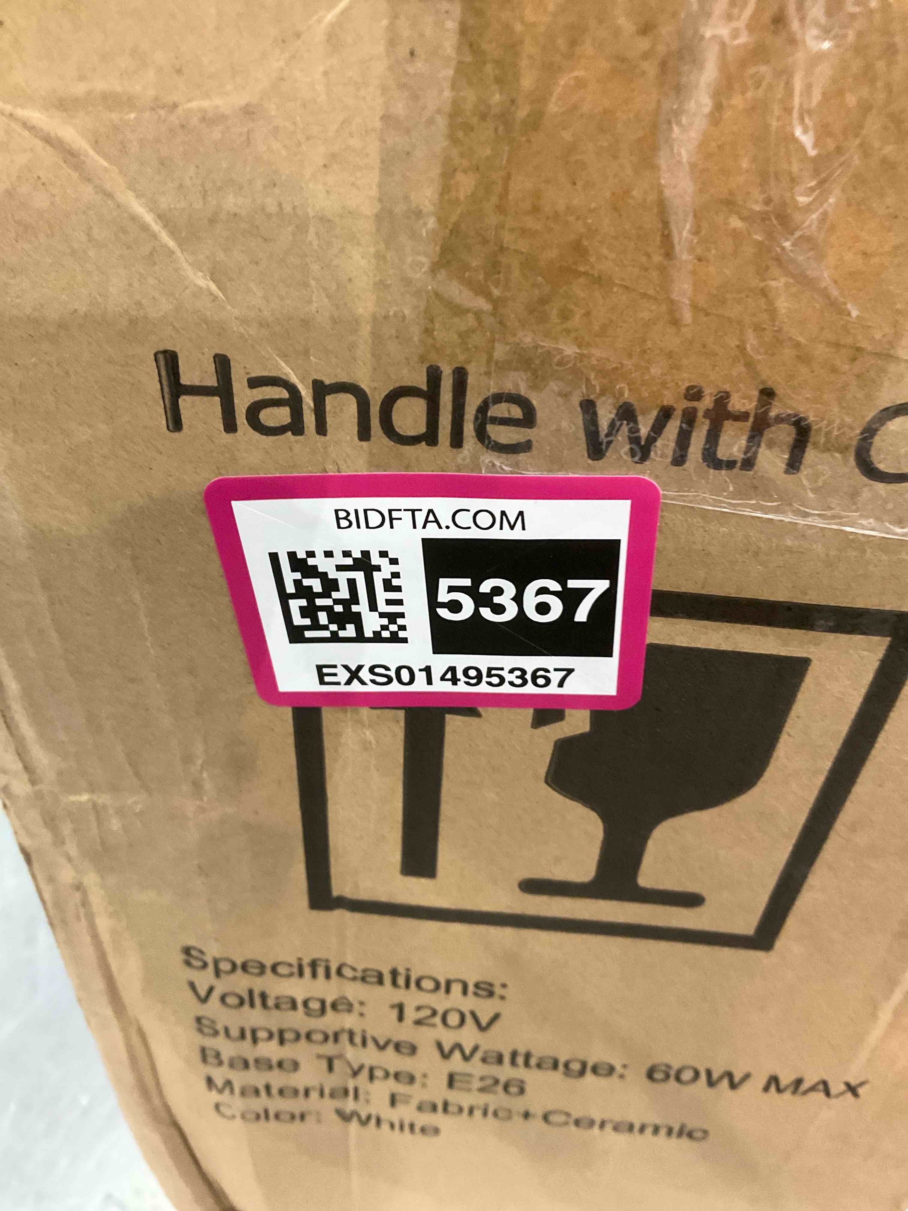 https://s3.amazonaws.com/lotting-images-prod/BargainHunt/EXS01495367_1716404517297.jpeg