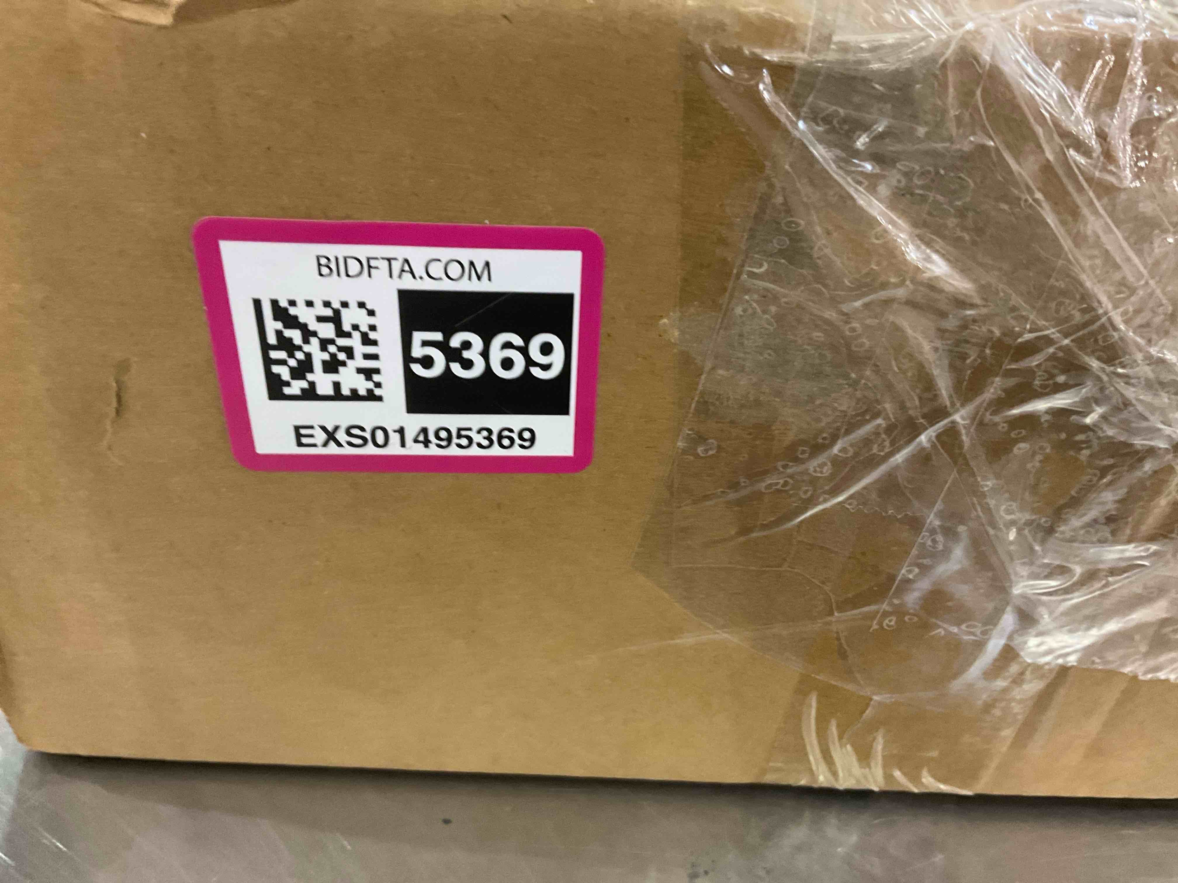 https://s3.amazonaws.com/lotting-images-prod/BargainHunt/EXS01495369_1716404721271.jpeg