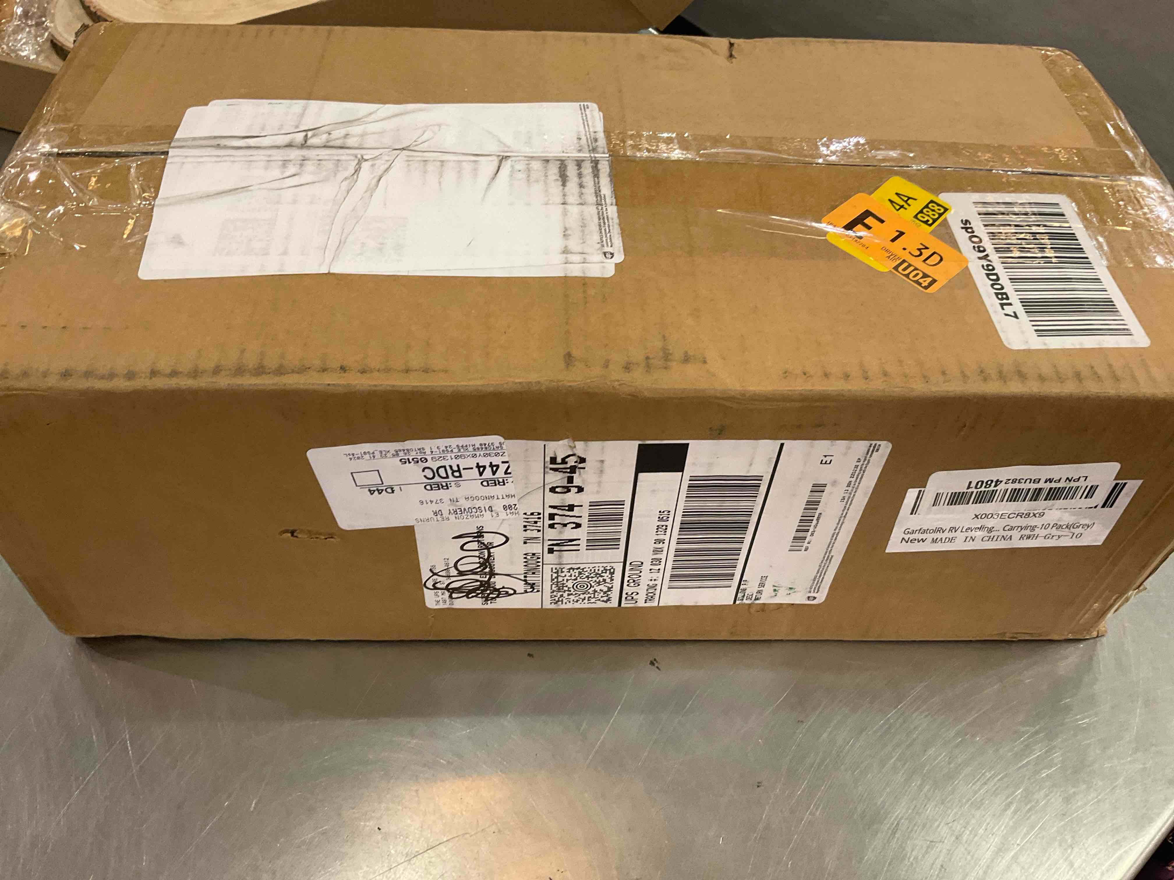 https://s3.amazonaws.com/lotting-images-prod/BargainHunt/EXS01495465_1716477298685.jpeg