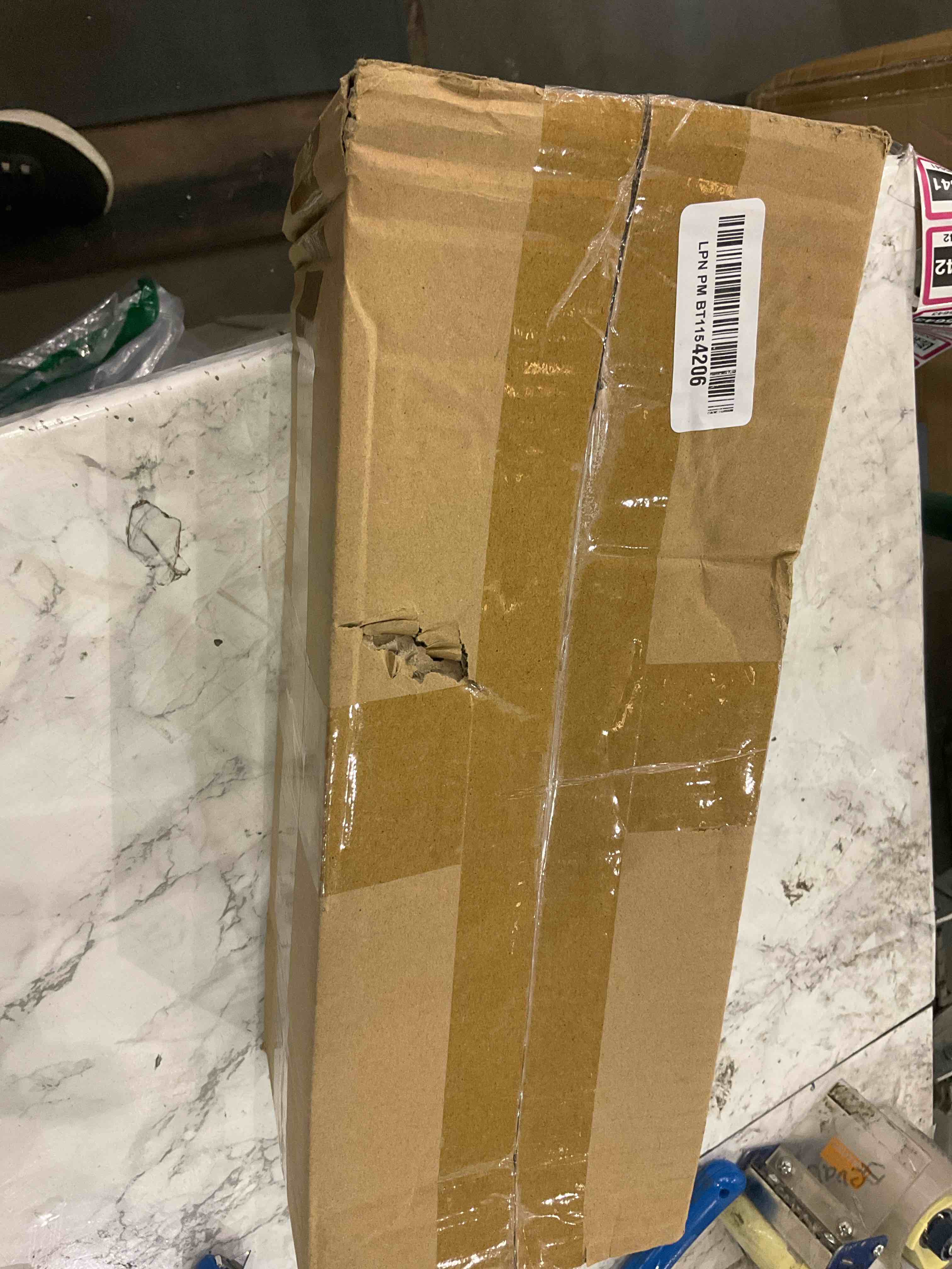 https://s3.amazonaws.com/lotting-images-prod/BargainHunt/EXS01495638_1717071631437.jpeg