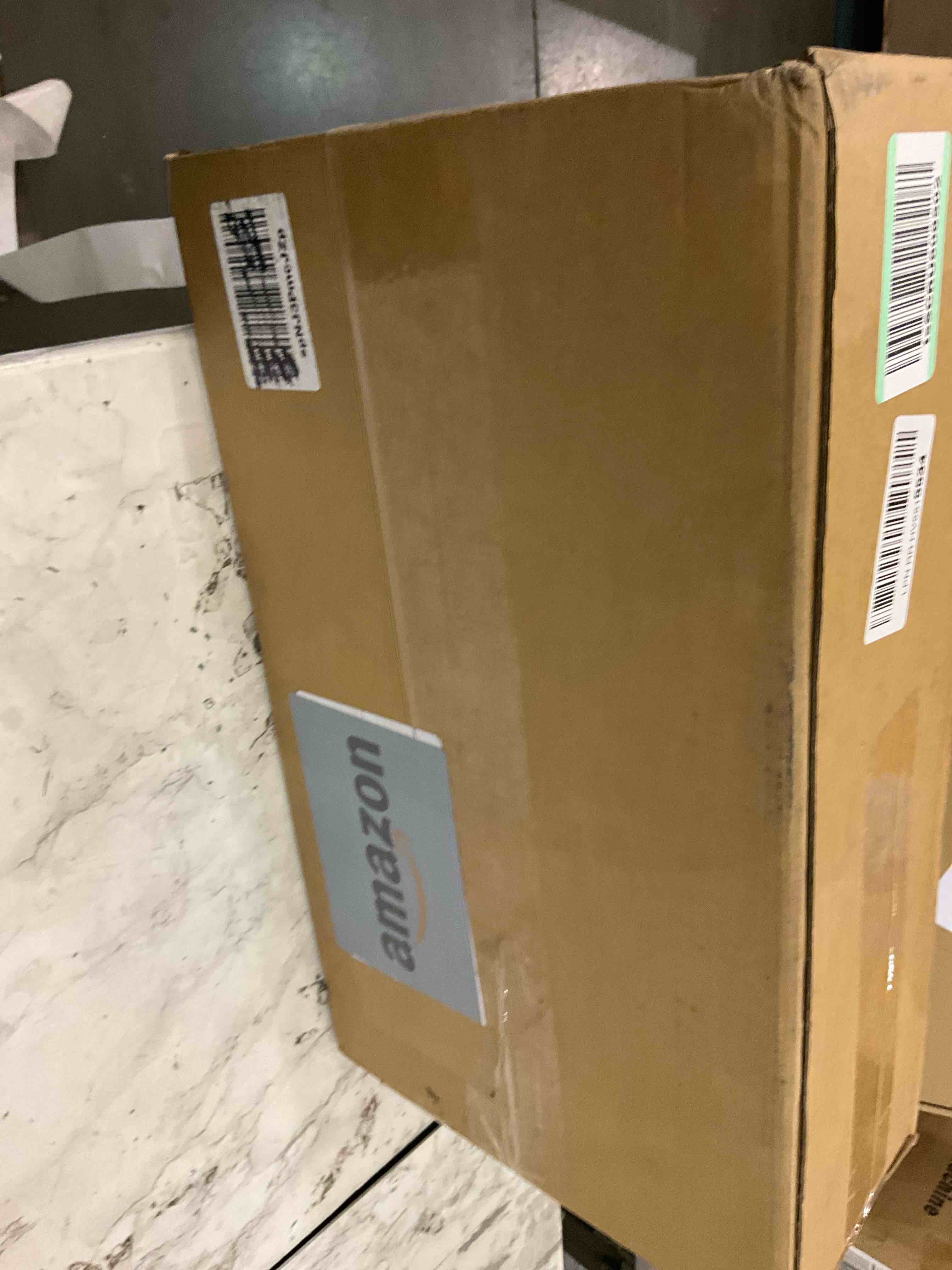 https://s3.amazonaws.com/lotting-images-prod/BargainHunt/EXS01495869_1717169398019.jpeg