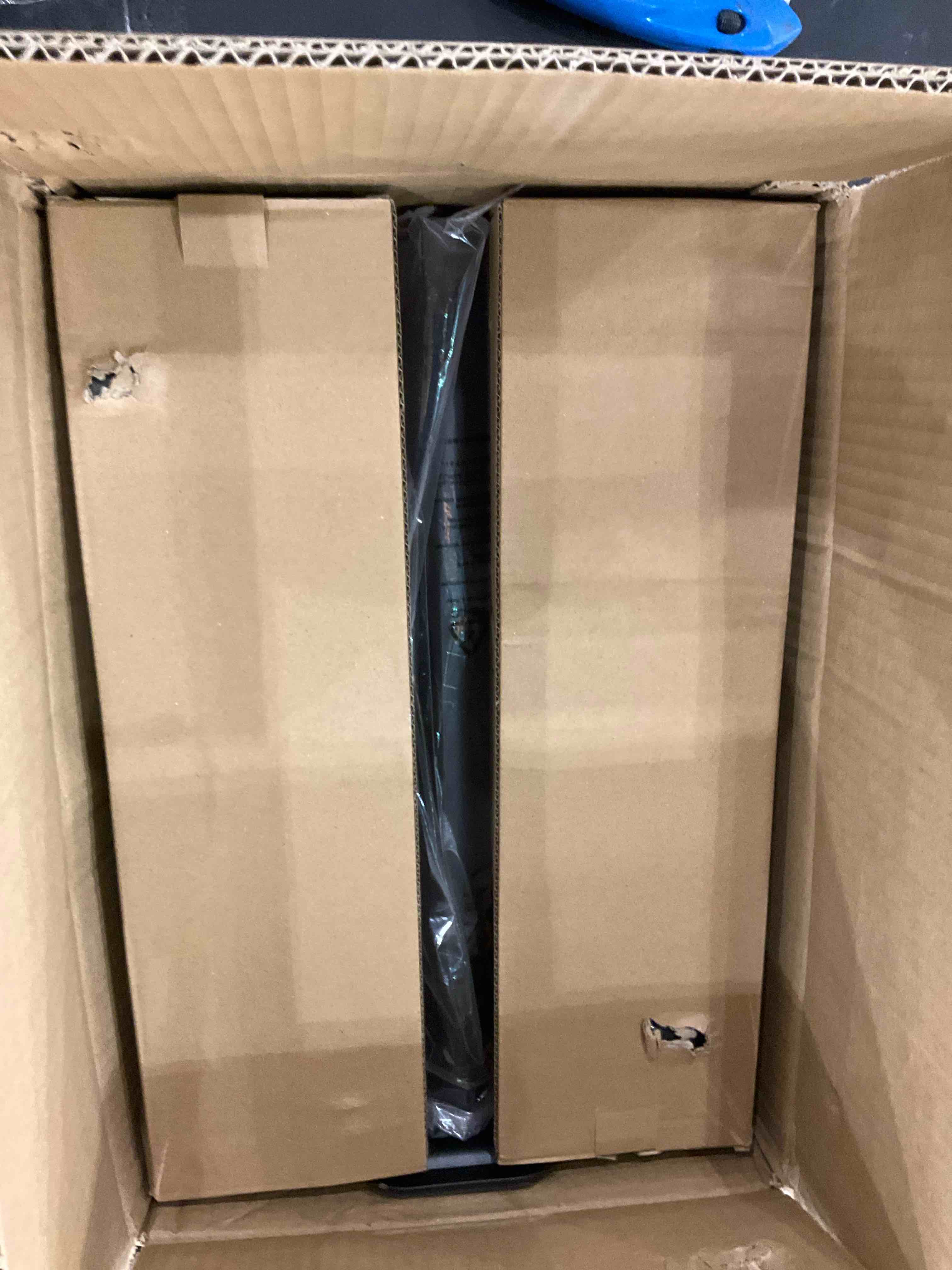 https://s3.amazonaws.com/lotting-images-prod/BargainHunt/EXS01496155_1718106951047.jpeg