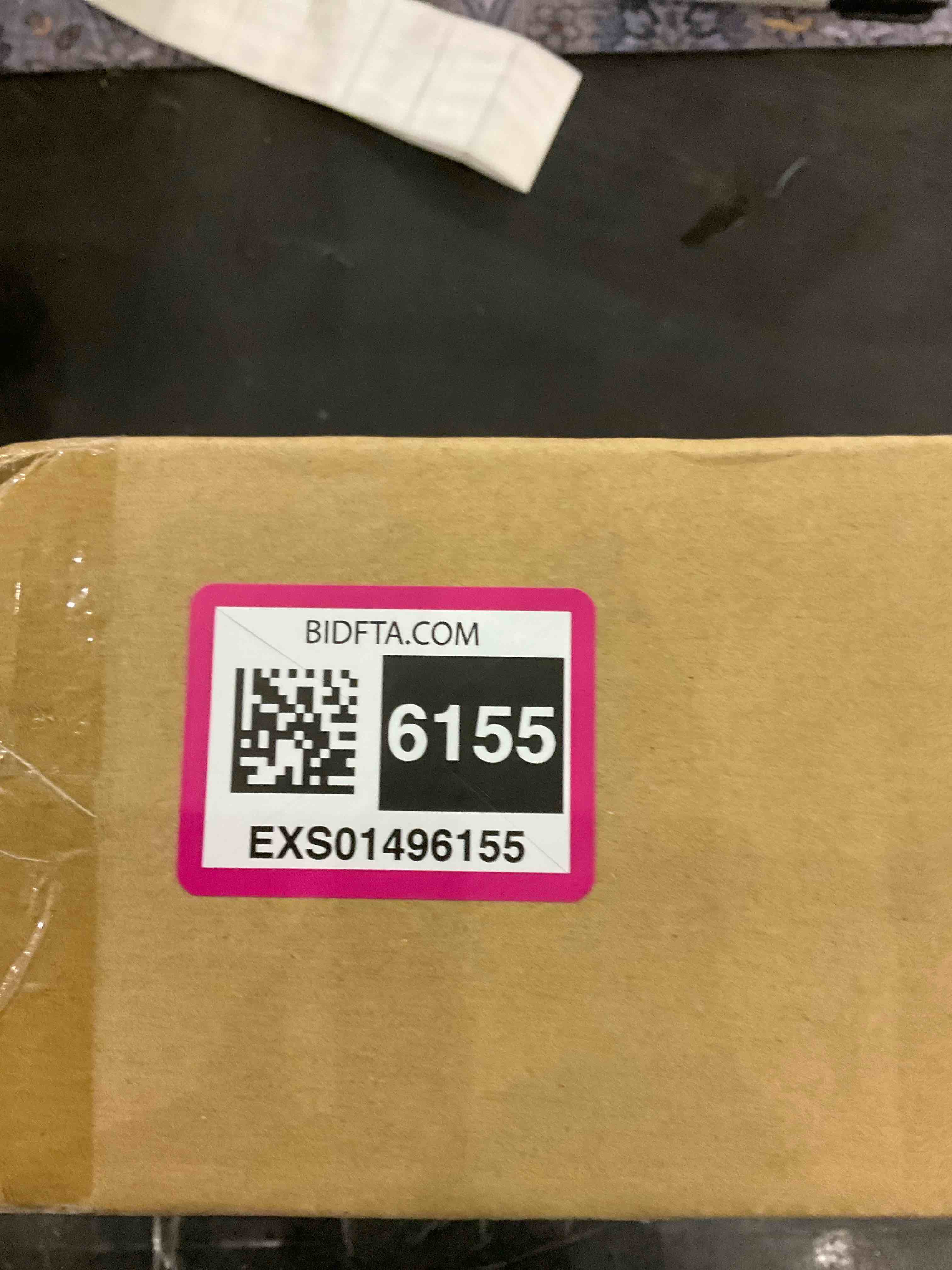https://s3.amazonaws.com/lotting-images-prod/BargainHunt/EXS01496155_1718106963163.jpeg