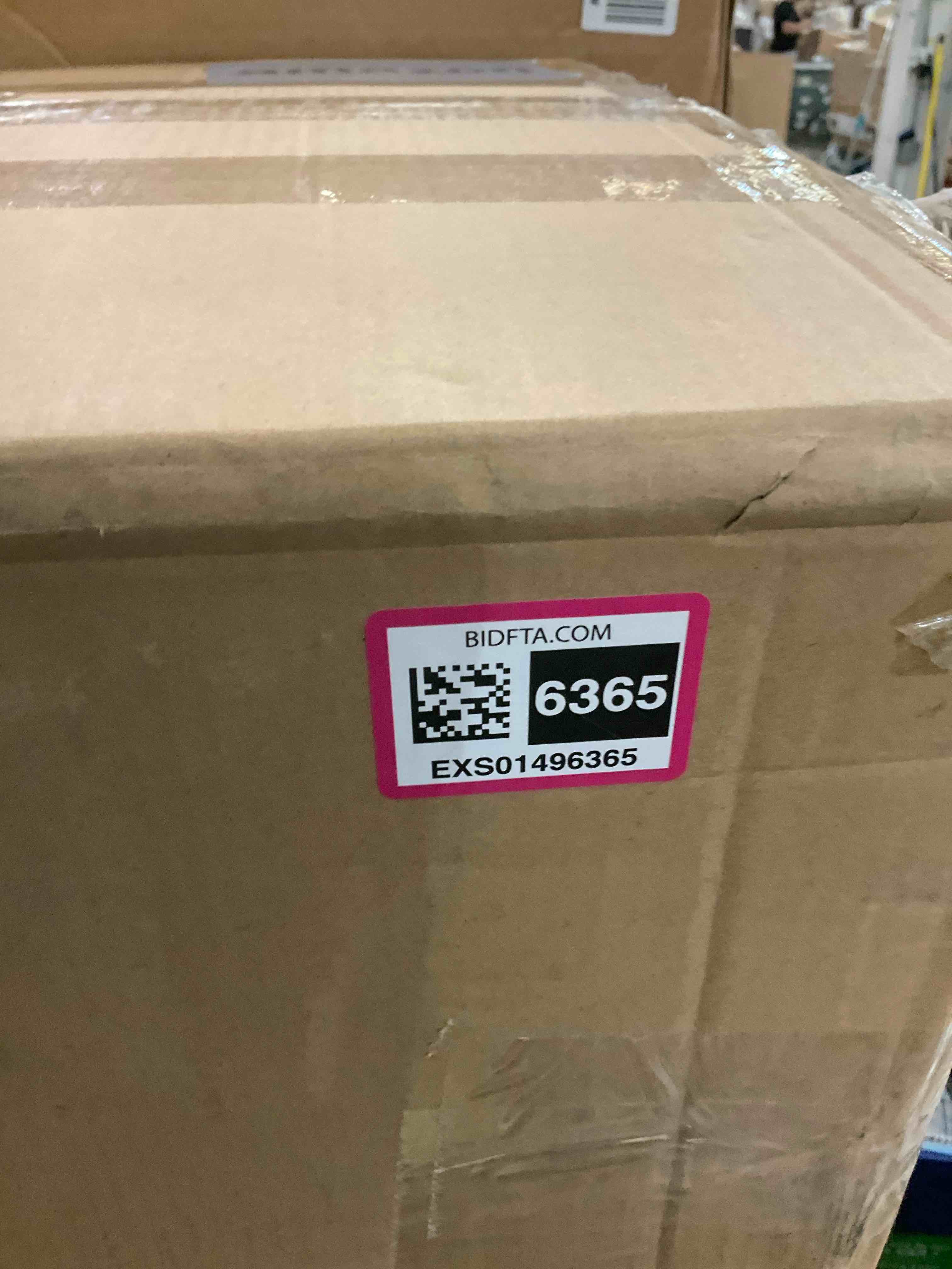 https://s3.amazonaws.com/lotting-images-prod/BargainHunt/EXS01496365_1718299392263.jpeg