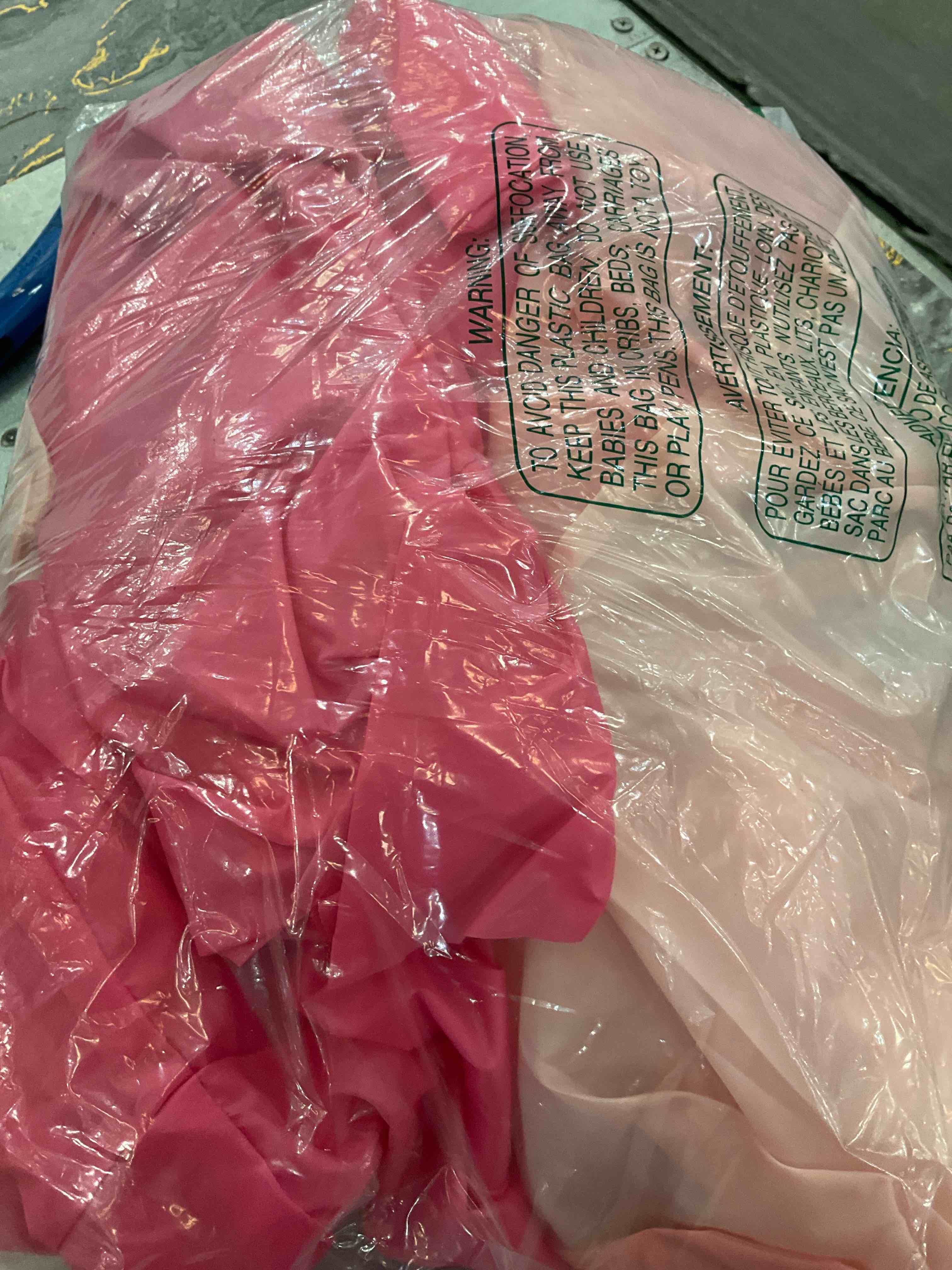 https://s3.amazonaws.com/lotting-images-prod/BargainHunt/EXS01496561_1716224419626.jpeg