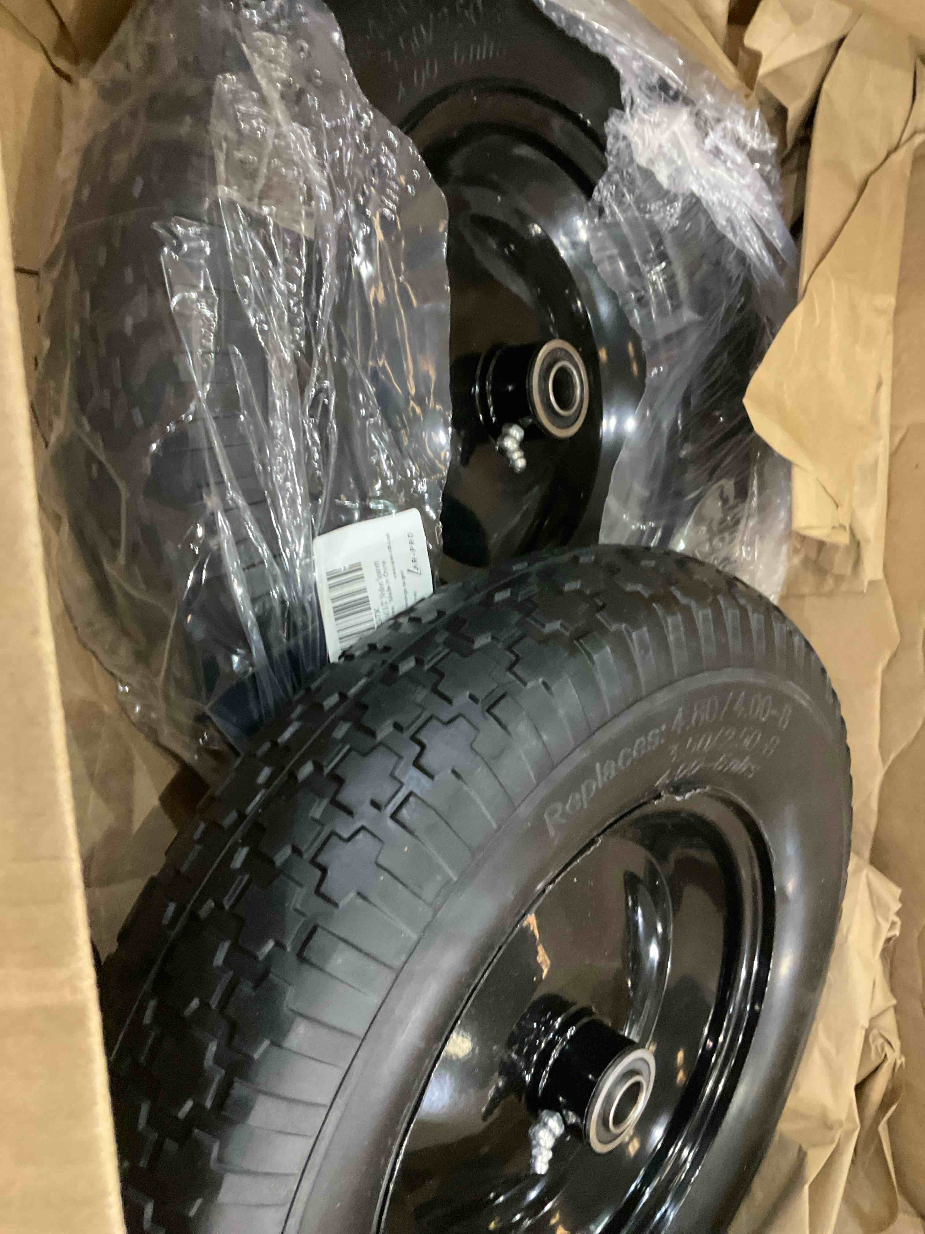 https://s3.amazonaws.com/lotting-images-prod/BargainHunt/EXS01496606_1716292729605.jpeg