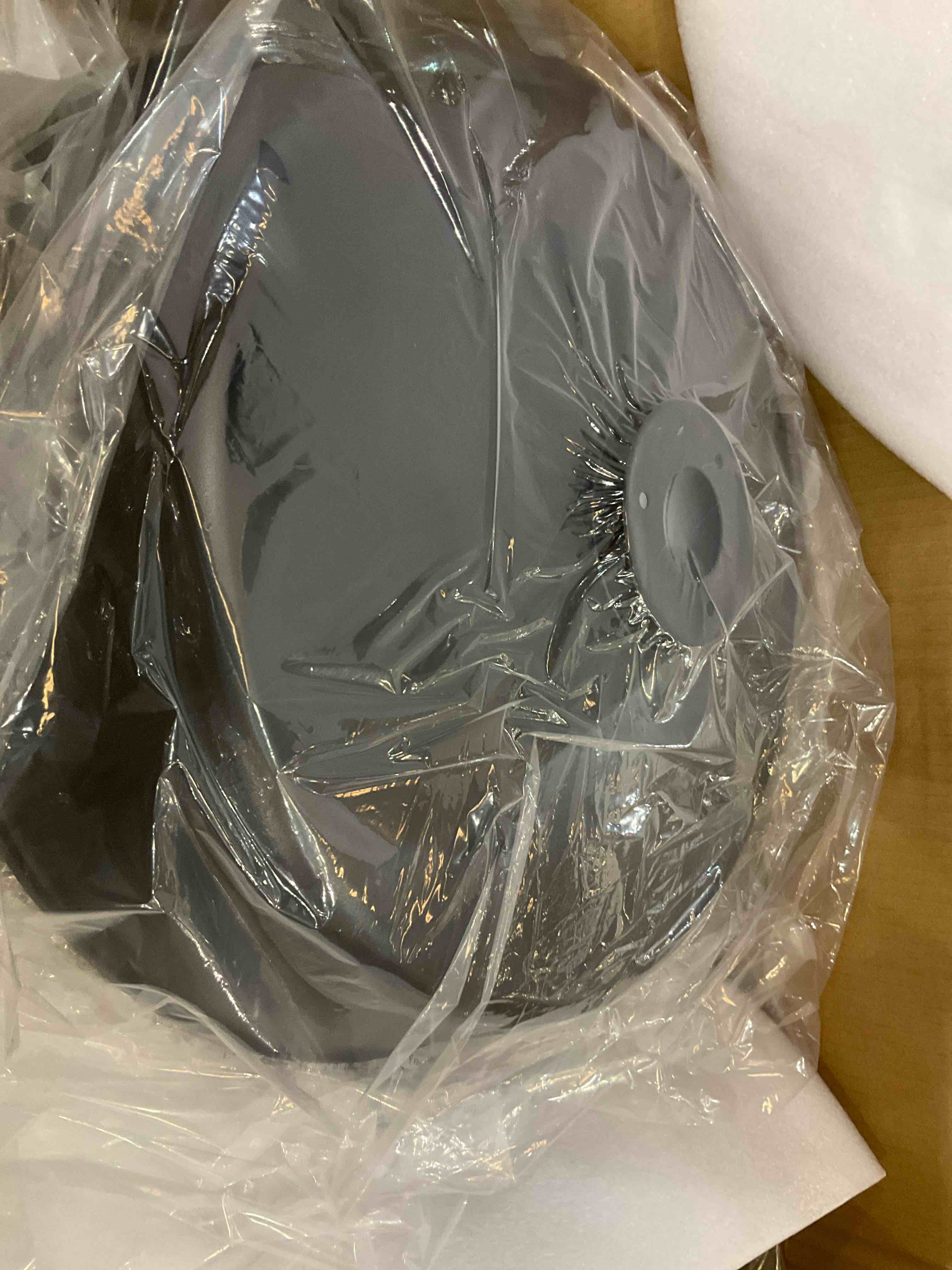 https://s3.amazonaws.com/lotting-images-prod/BargainHunt/EXS01496629_1716299294497.jpeg