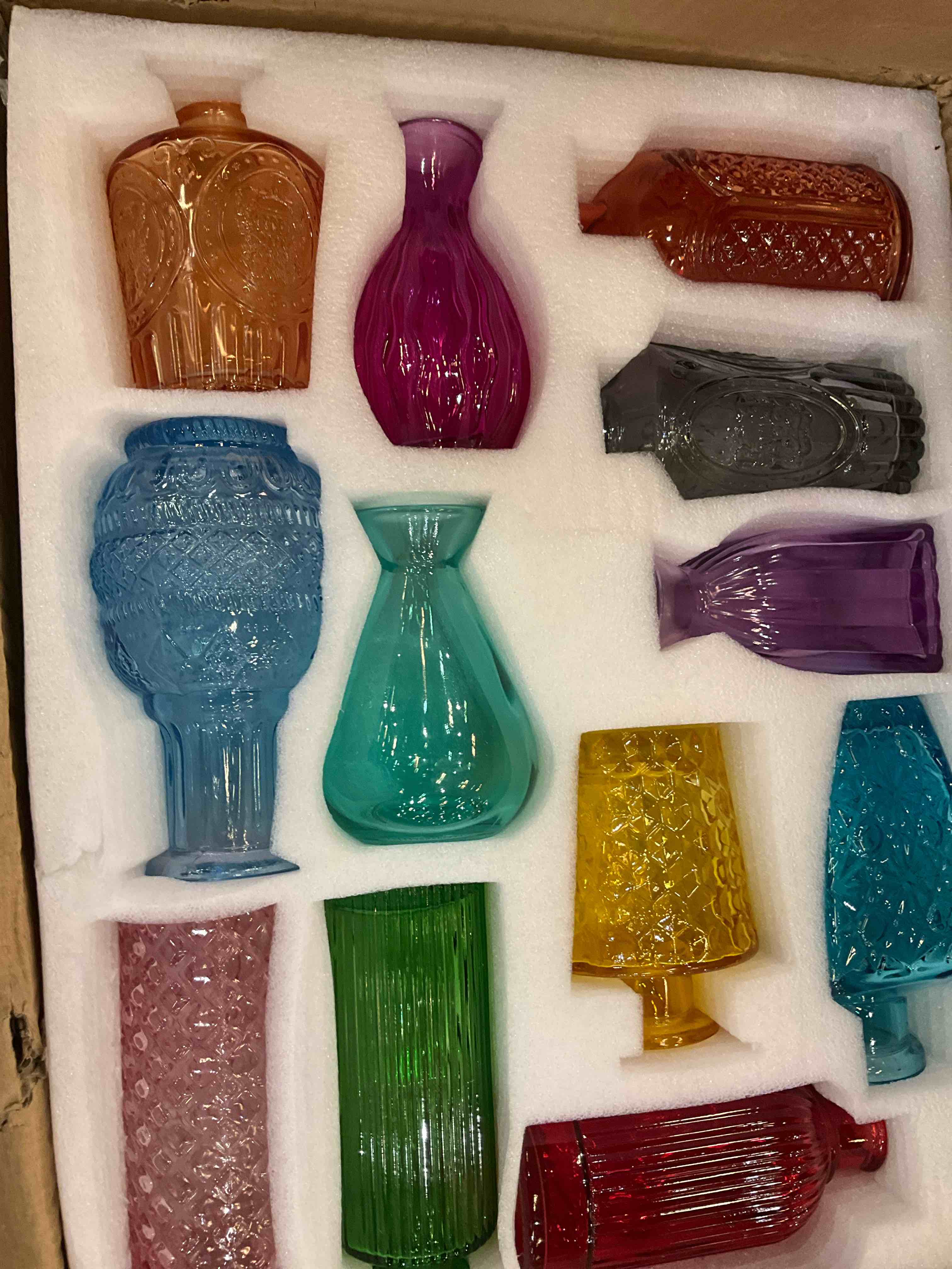 Dandat 24 Pieces Colored Small Vases Decorative Glass Bud Vases Rustic Embossed Colorful Vases Vintage Glass Bottles for Flowers Home Wedding Decor Table Centerpieces Decorations, 12 Styles