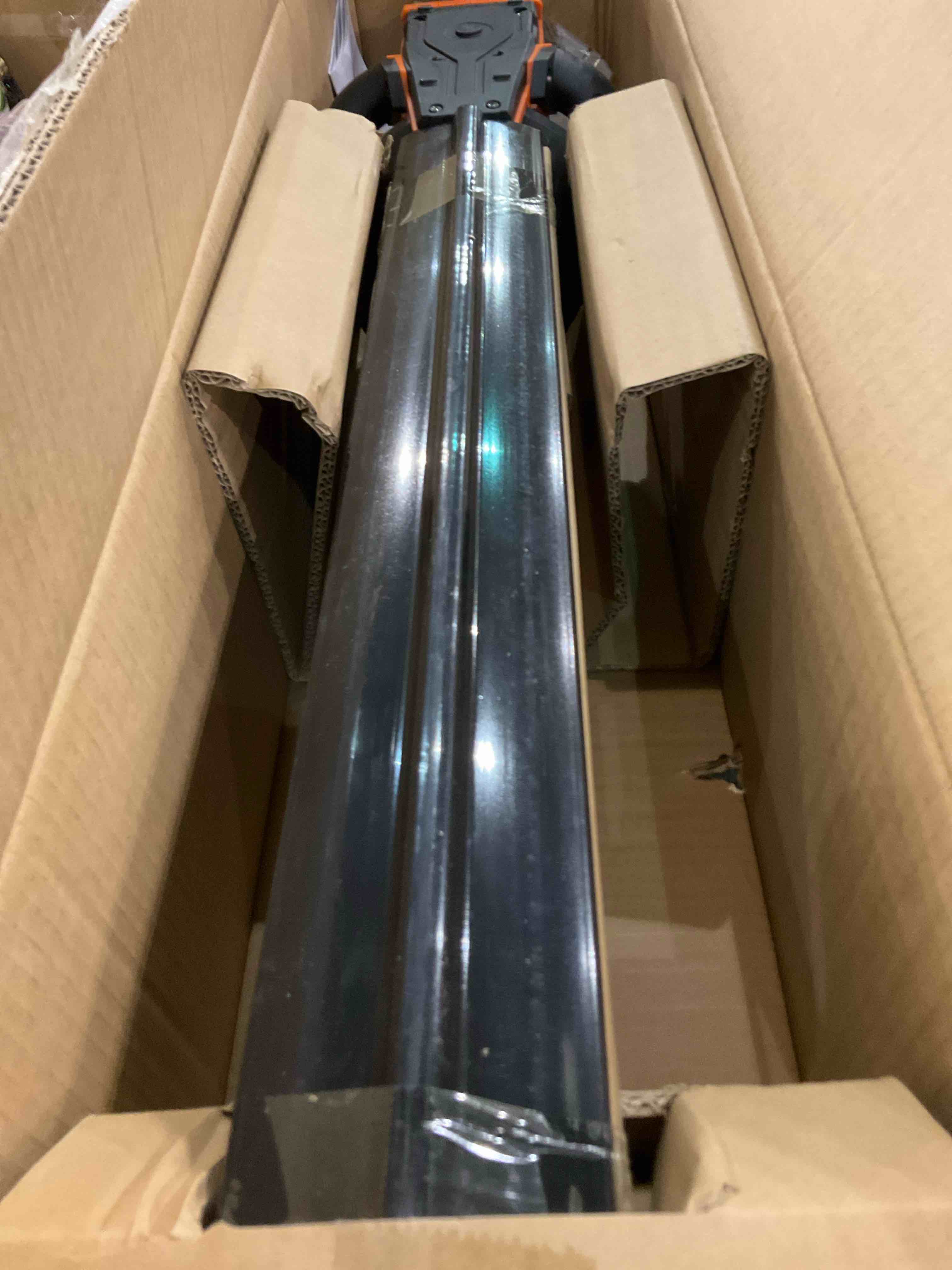 https://s3.amazonaws.com/lotting-images-prod/BargainHunt/EXS01497047_1715947120140.jpeg