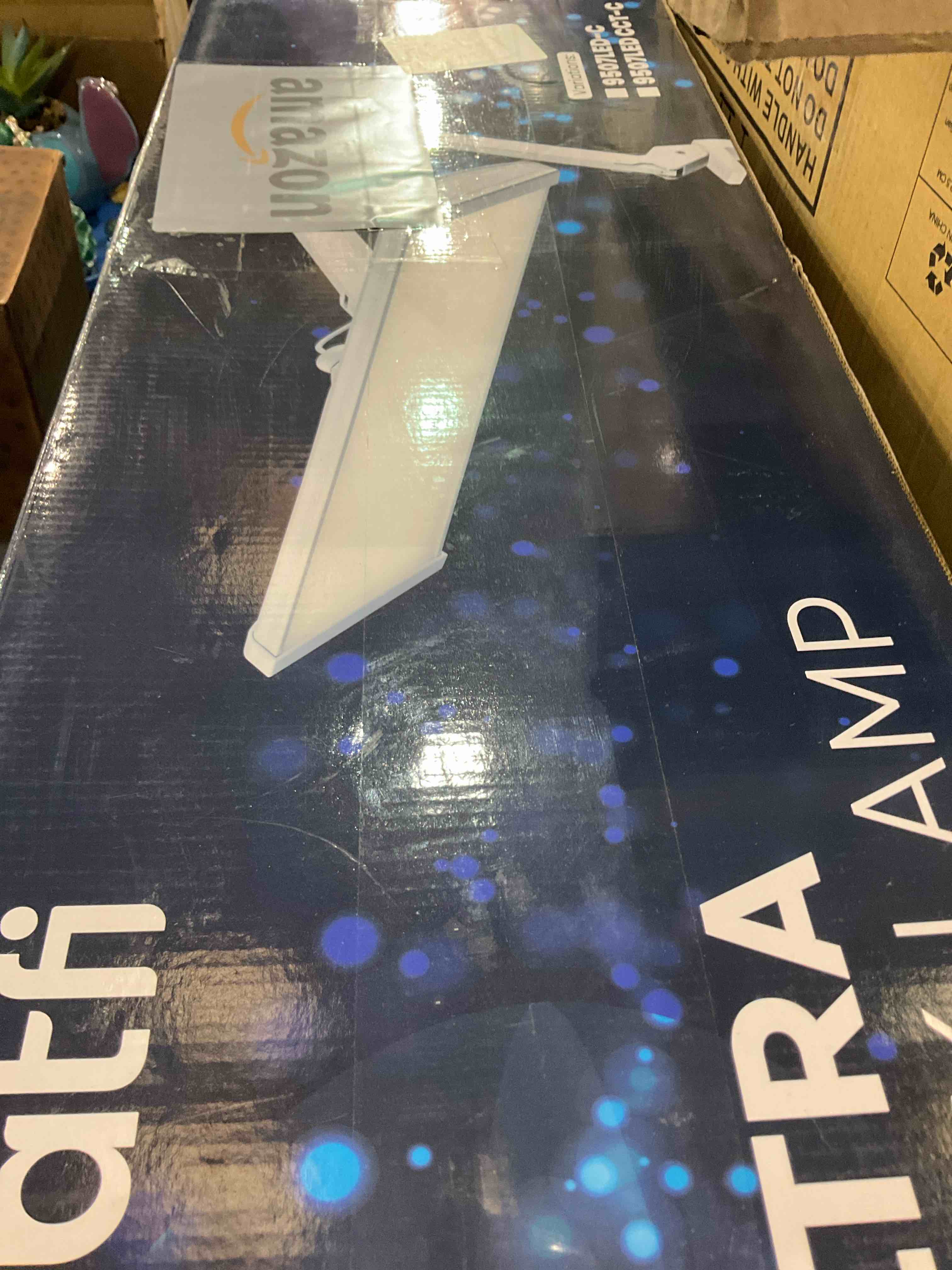 ultra task lamp