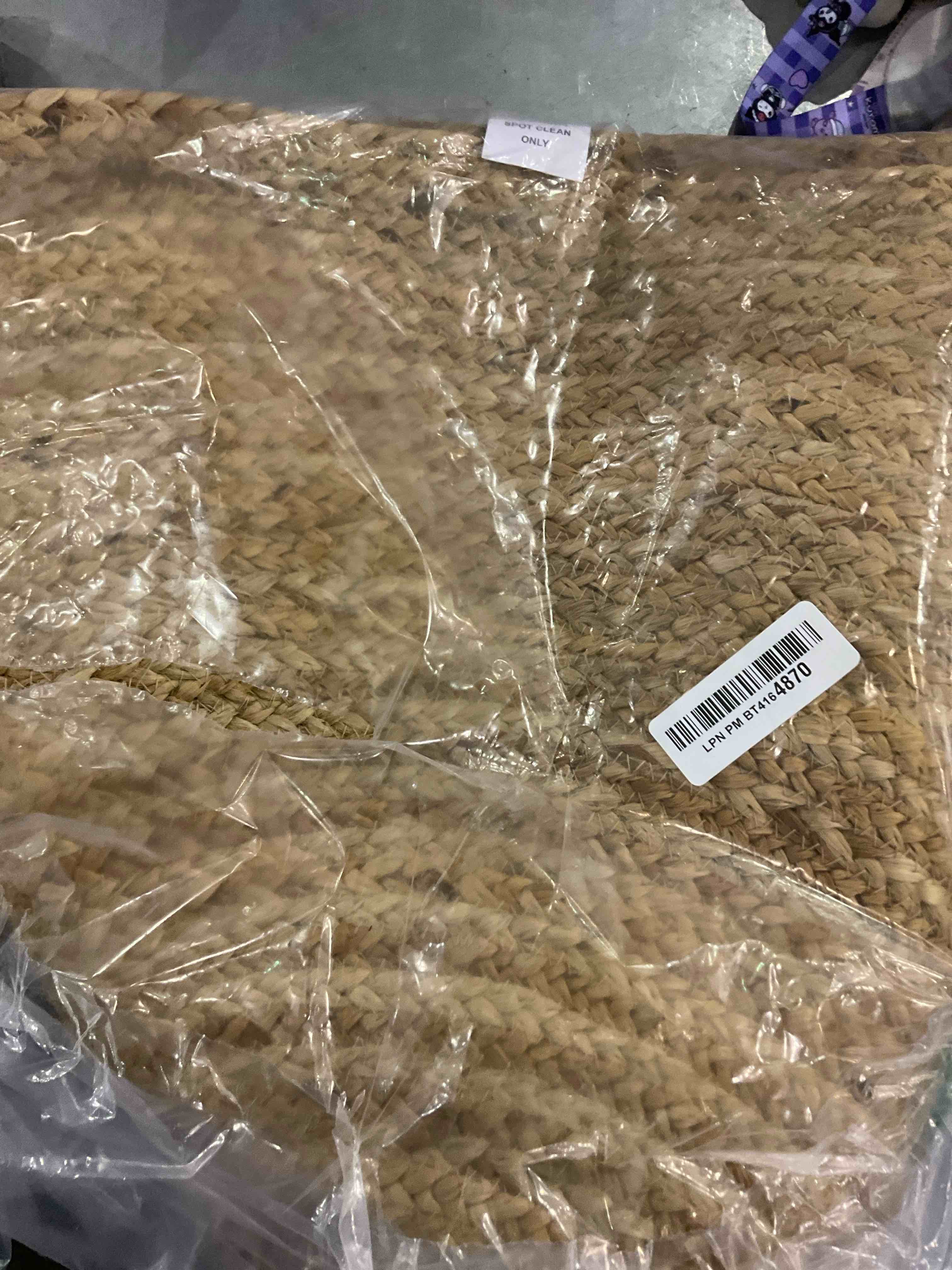 https://s3.amazonaws.com/lotting-images-prod/BargainHunt/EXS01497101_1715957323164.jpeg