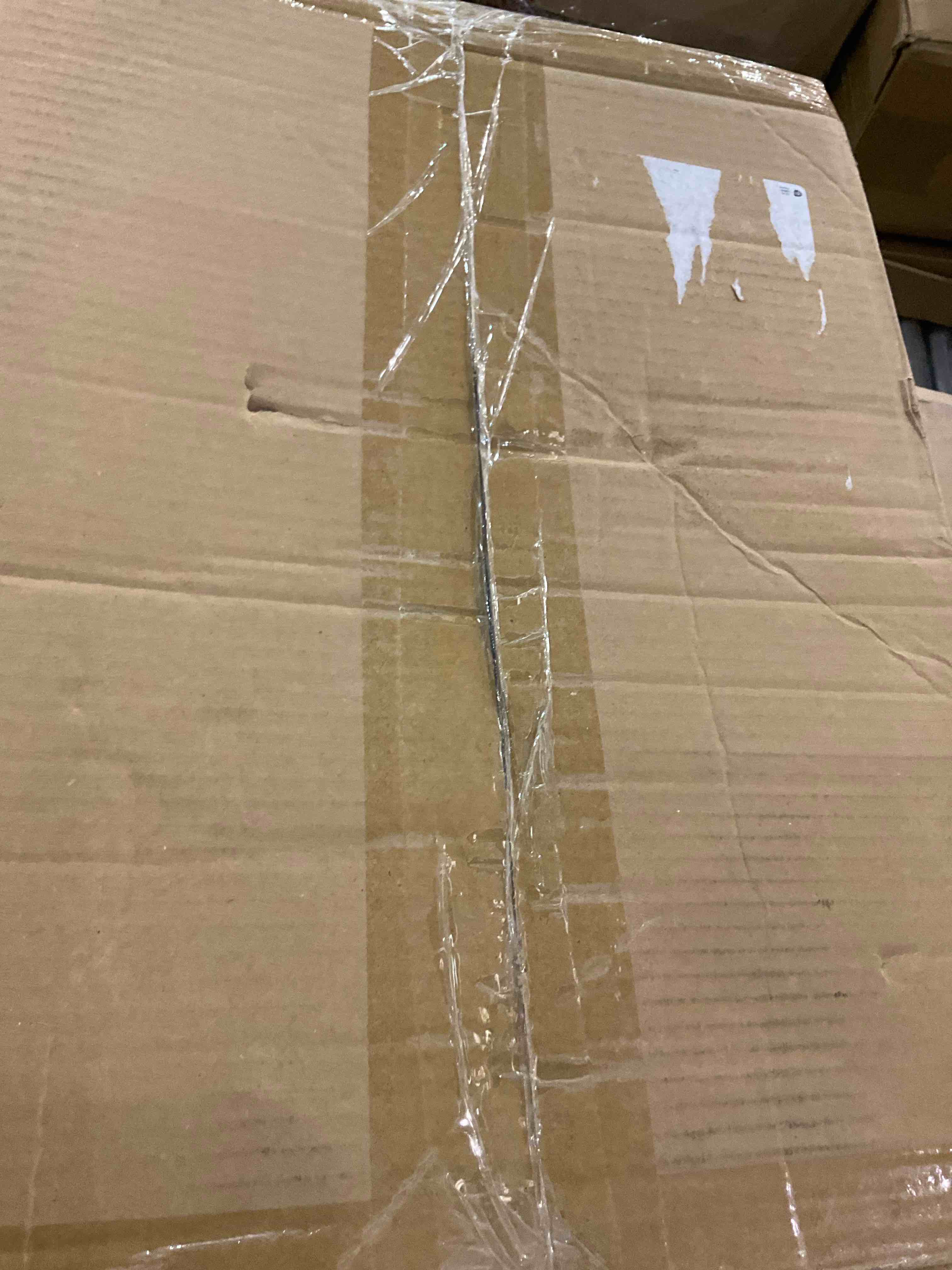 https://s3.amazonaws.com/lotting-images-prod/BargainHunt/EXS01497136_1715965129212.jpeg