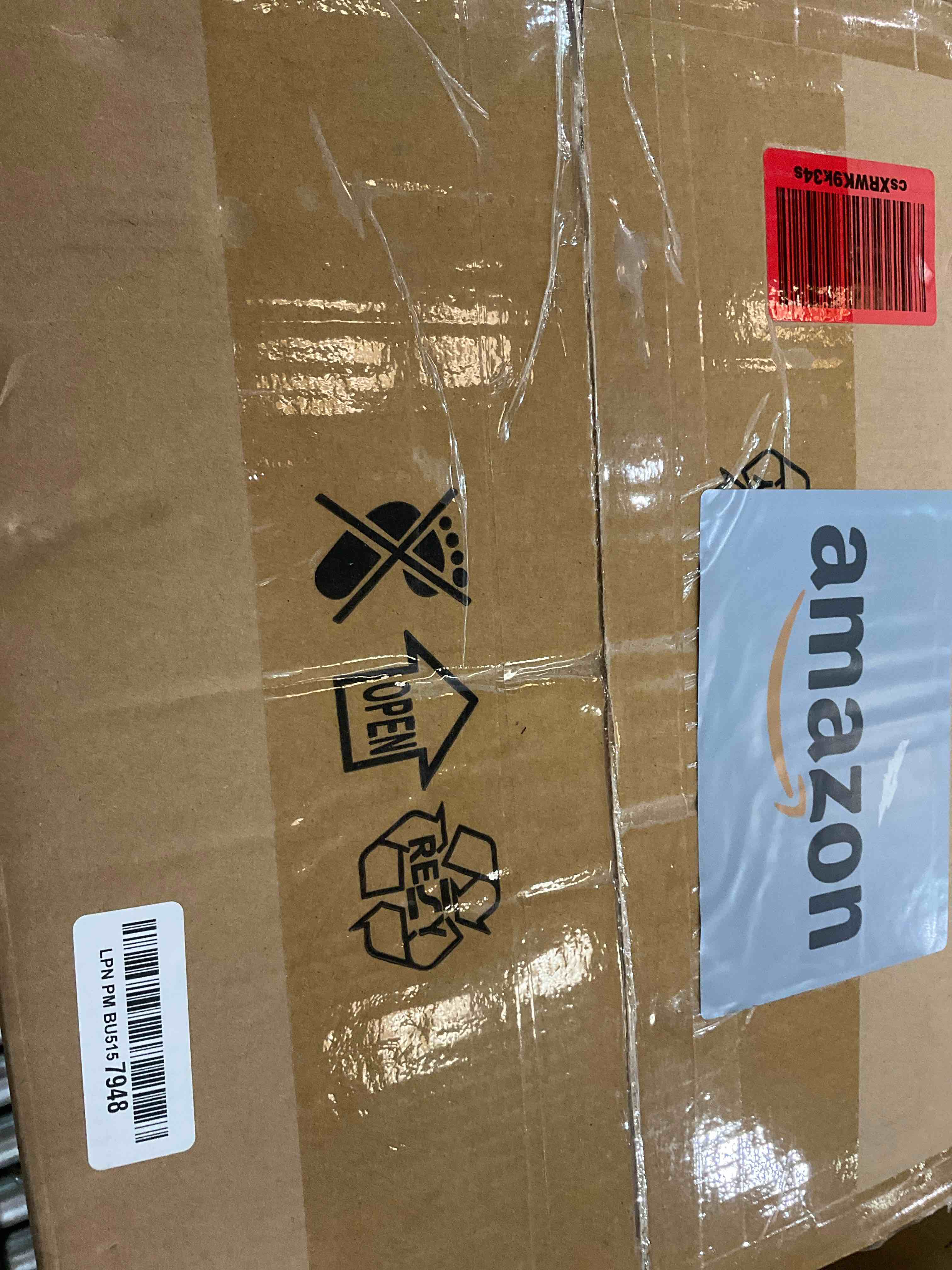https://s3.amazonaws.com/lotting-images-prod/BargainHunt/EXS01497237_1716218951258.jpeg