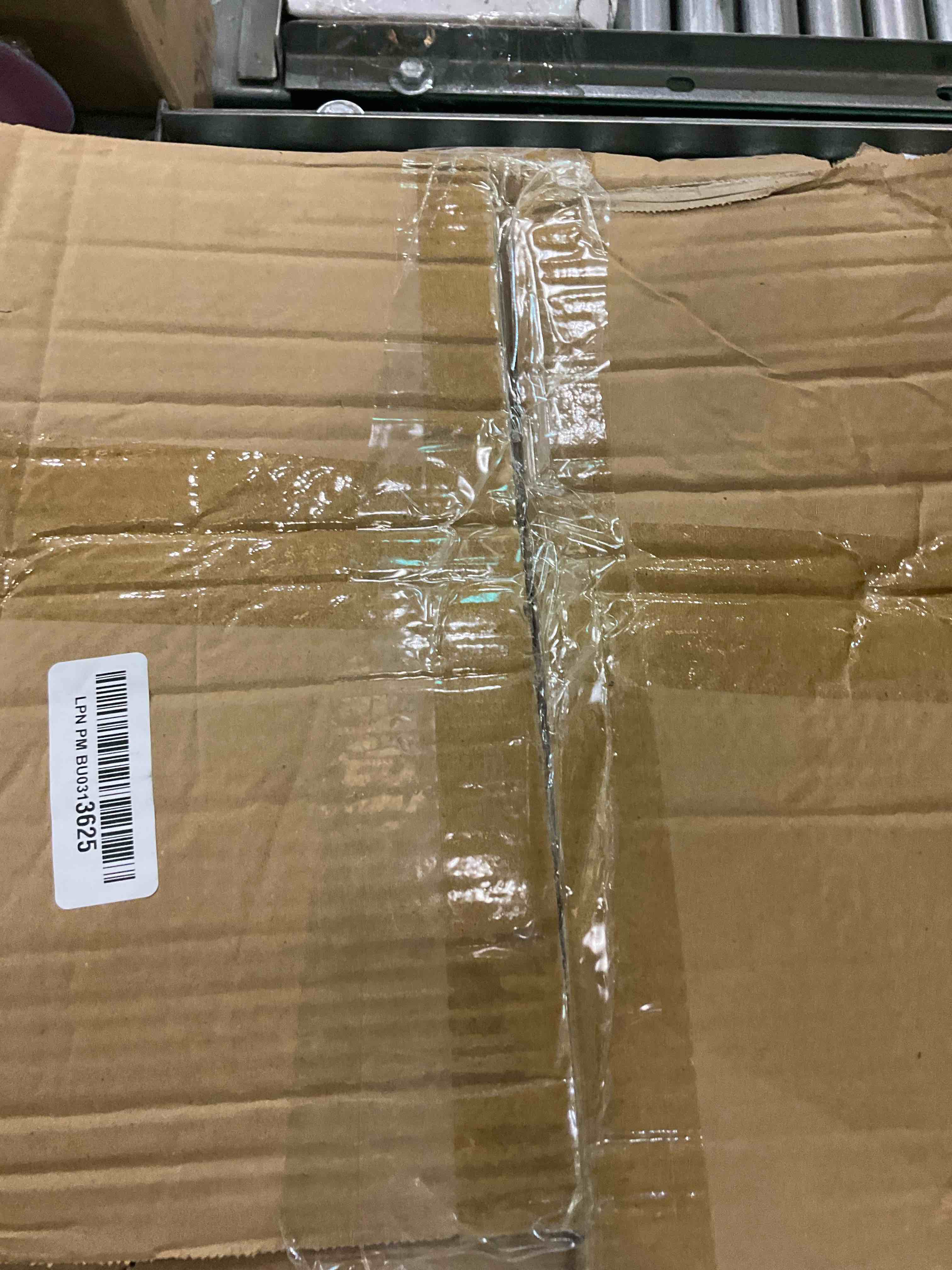 https://s3.amazonaws.com/lotting-images-prod/BargainHunt/EXS01497418_1716384918389.jpeg