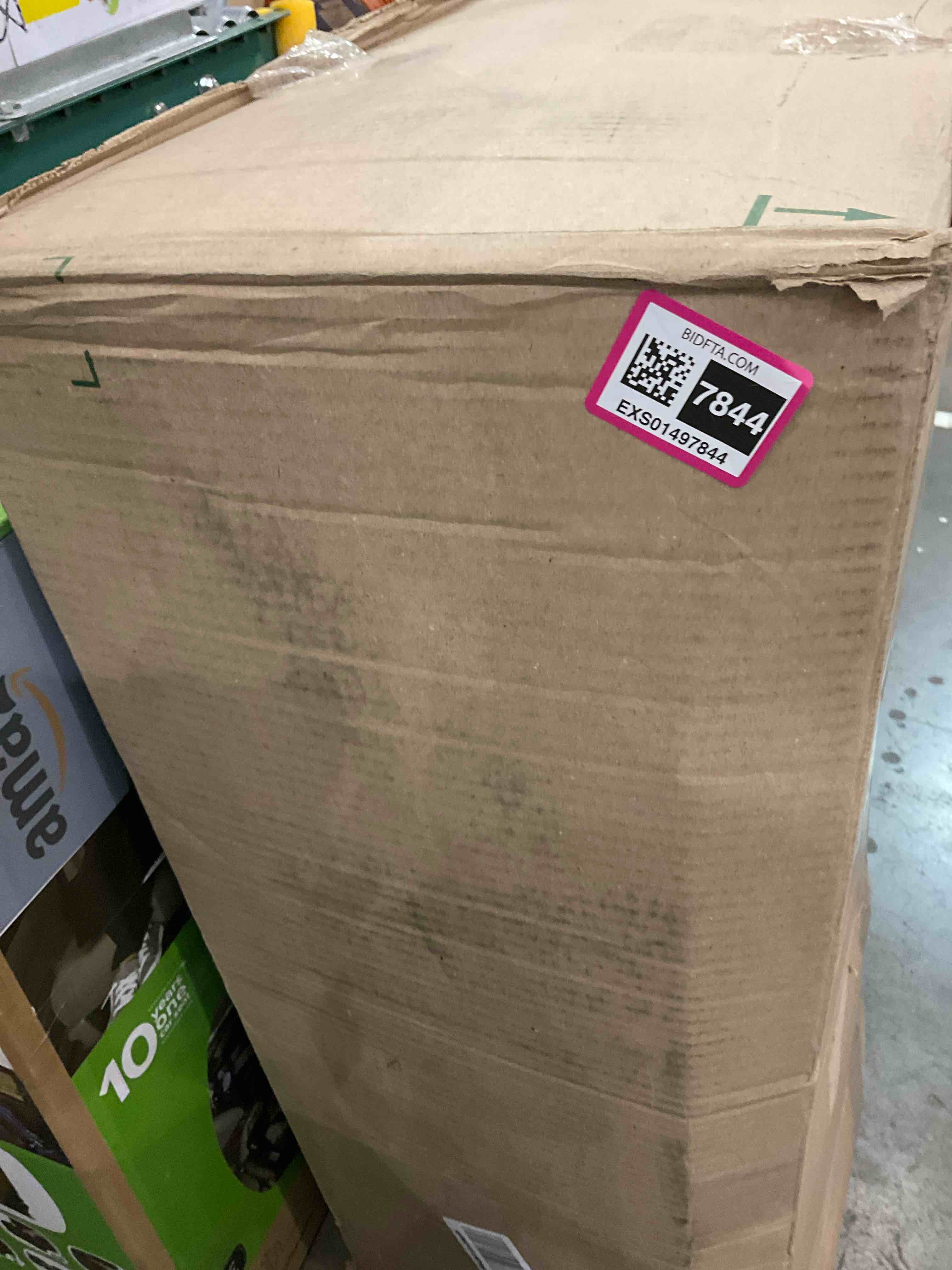 https://s3.amazonaws.com/lotting-images-prod/BargainHunt/EXS01497844_1721069686407.jpeg
