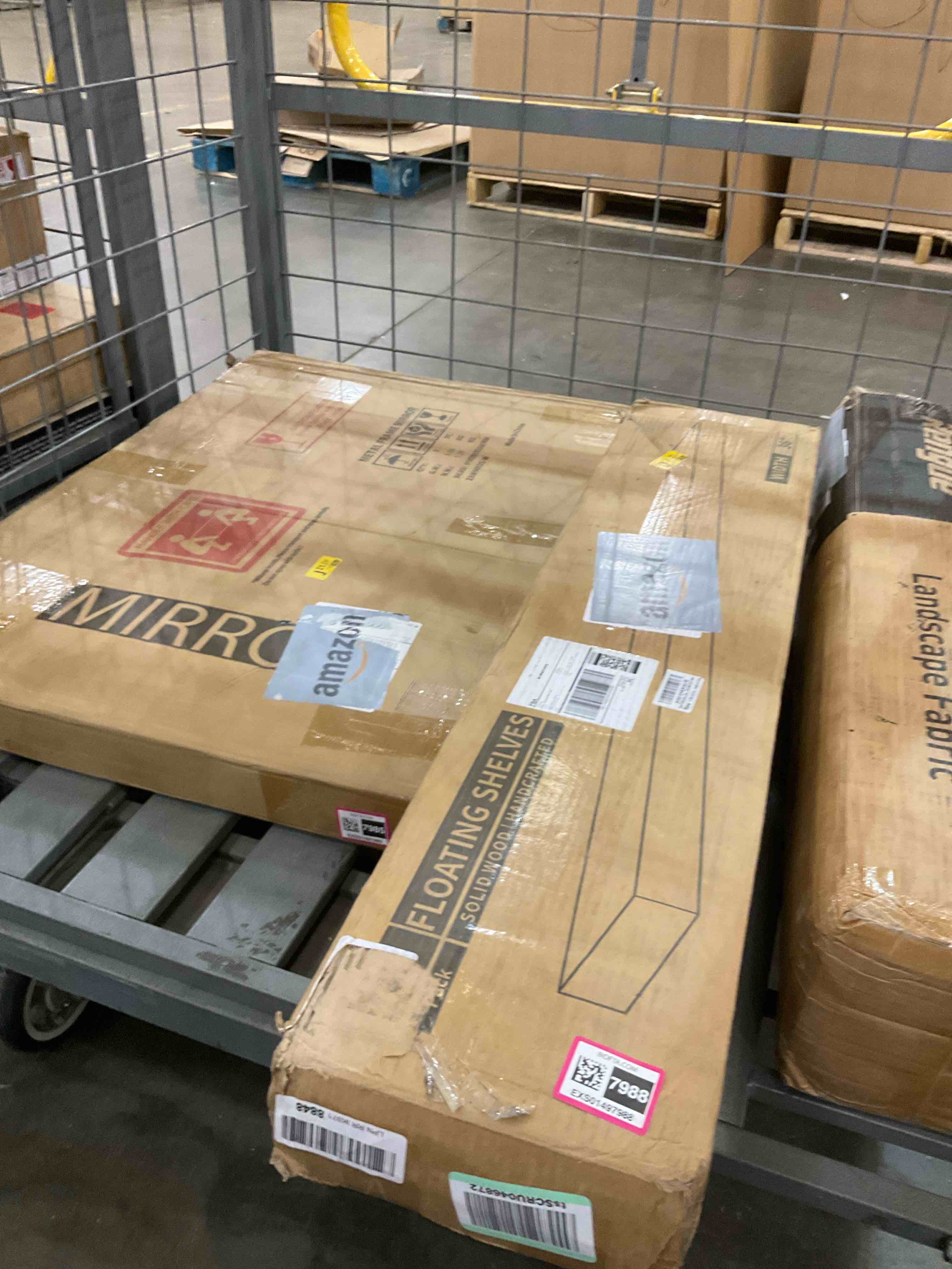 https://s3.amazonaws.com/lotting-images-prod/BargainHunt/EXS01497988_1721148989095.jpeg