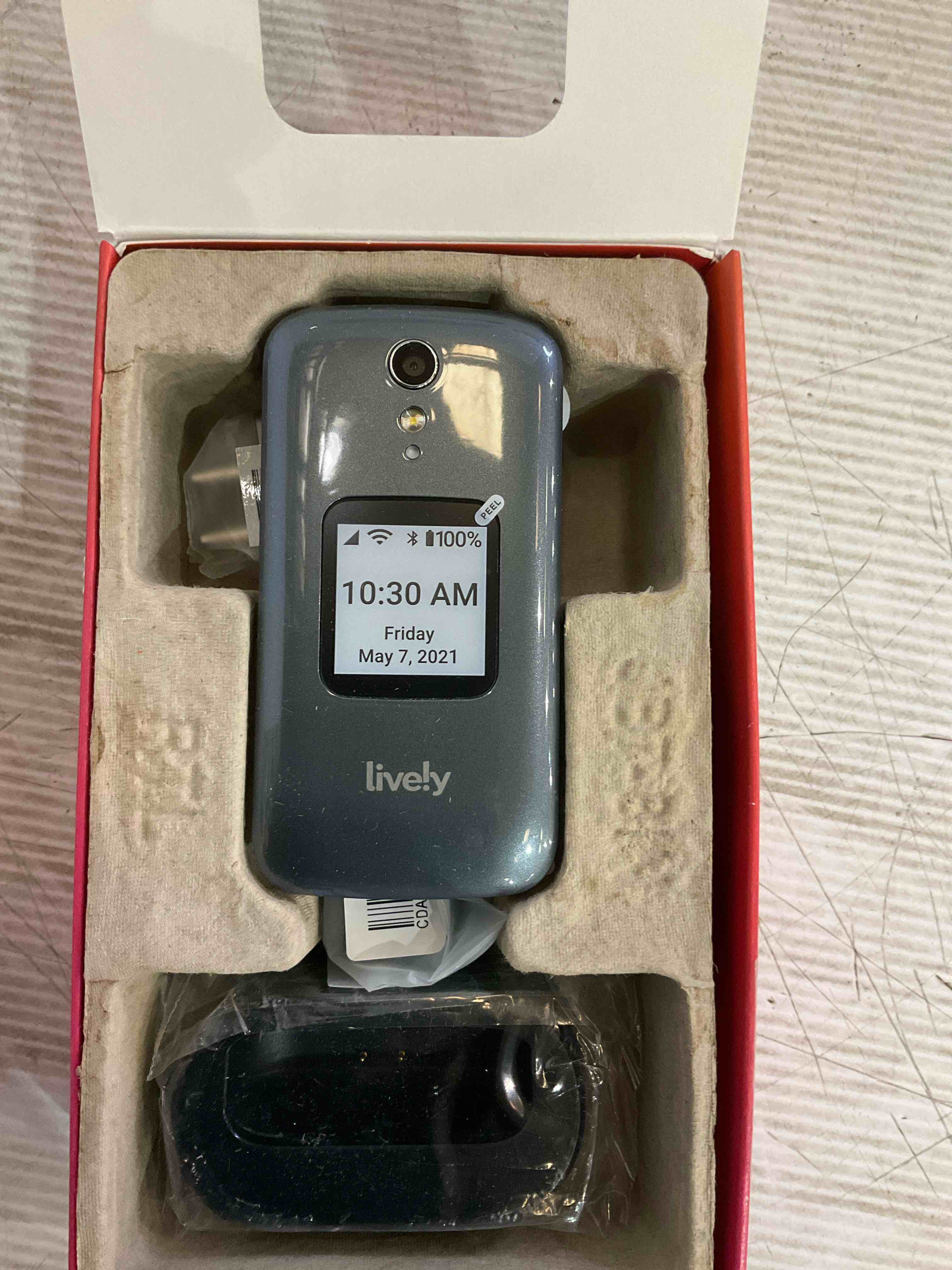 https://s3.amazonaws.com/lotting-images-prod/BargainHunt/EXS01498048_1716990299236.jpeg