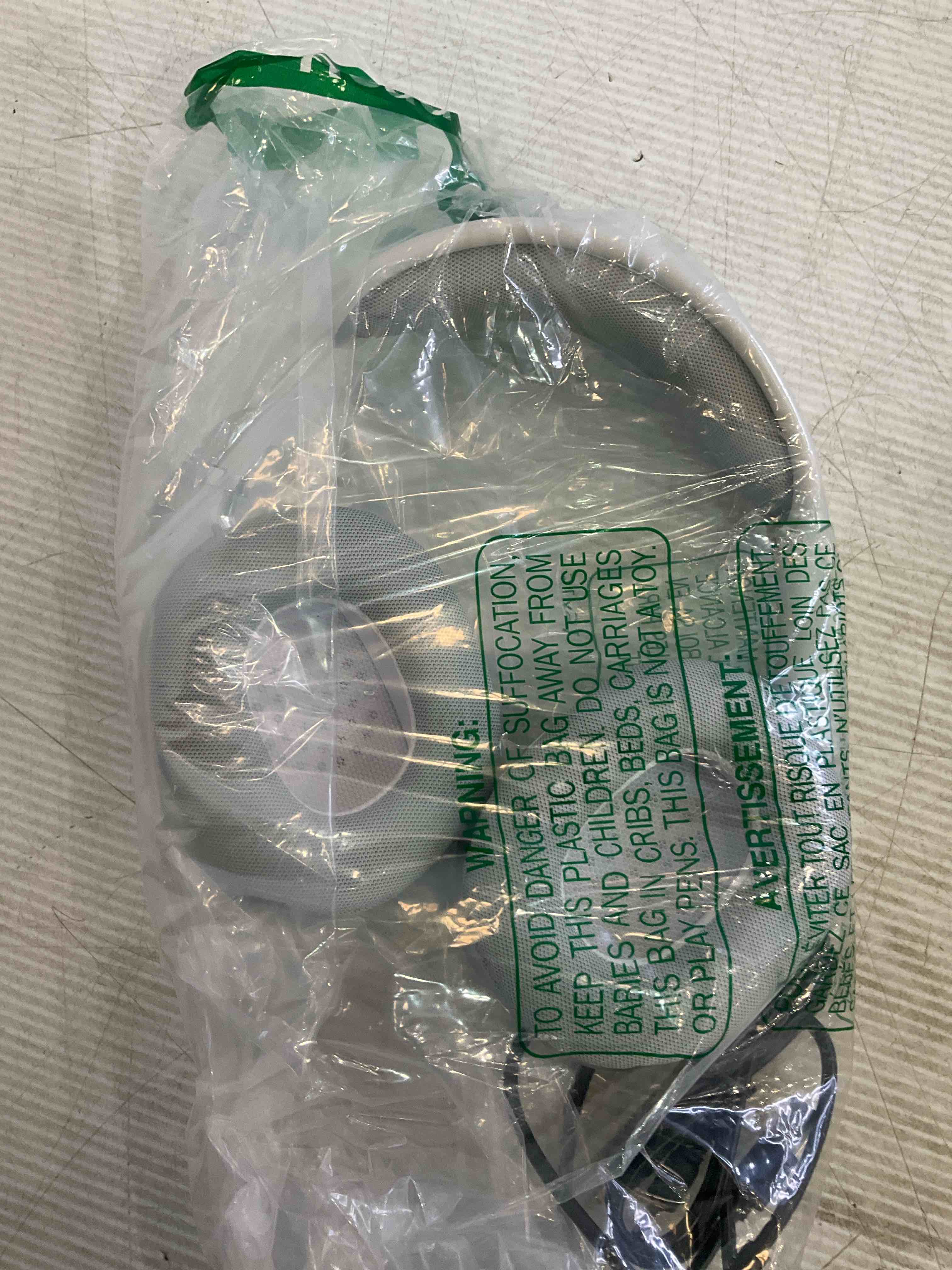 https://s3.amazonaws.com/lotting-images-prod/BargainHunt/EXS01498096_1717001894945.jpeg
