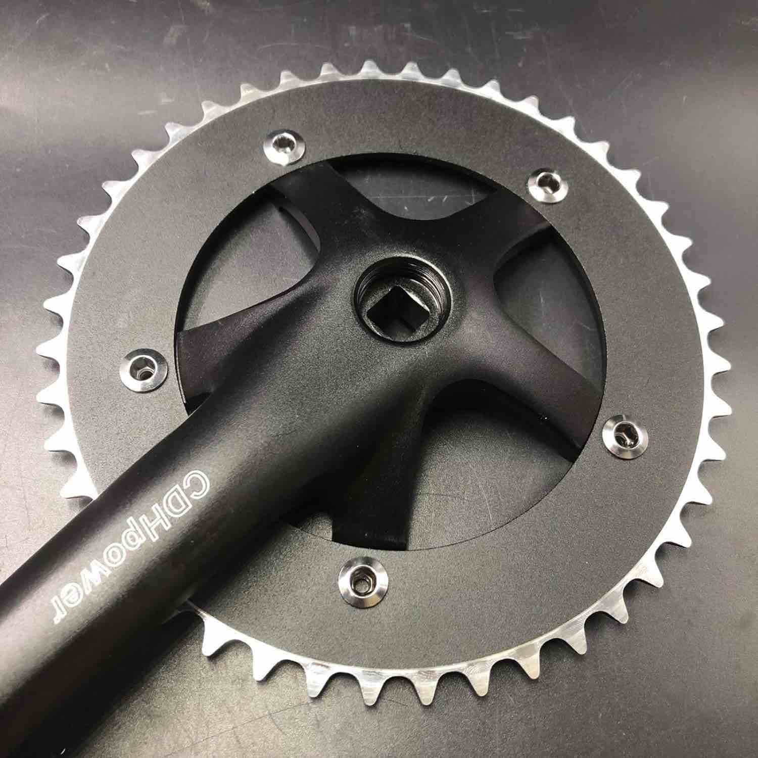 https://s3.amazonaws.com/lotting-images-prod/BargainHunt/EXS01498106_1717003661297.jpeg