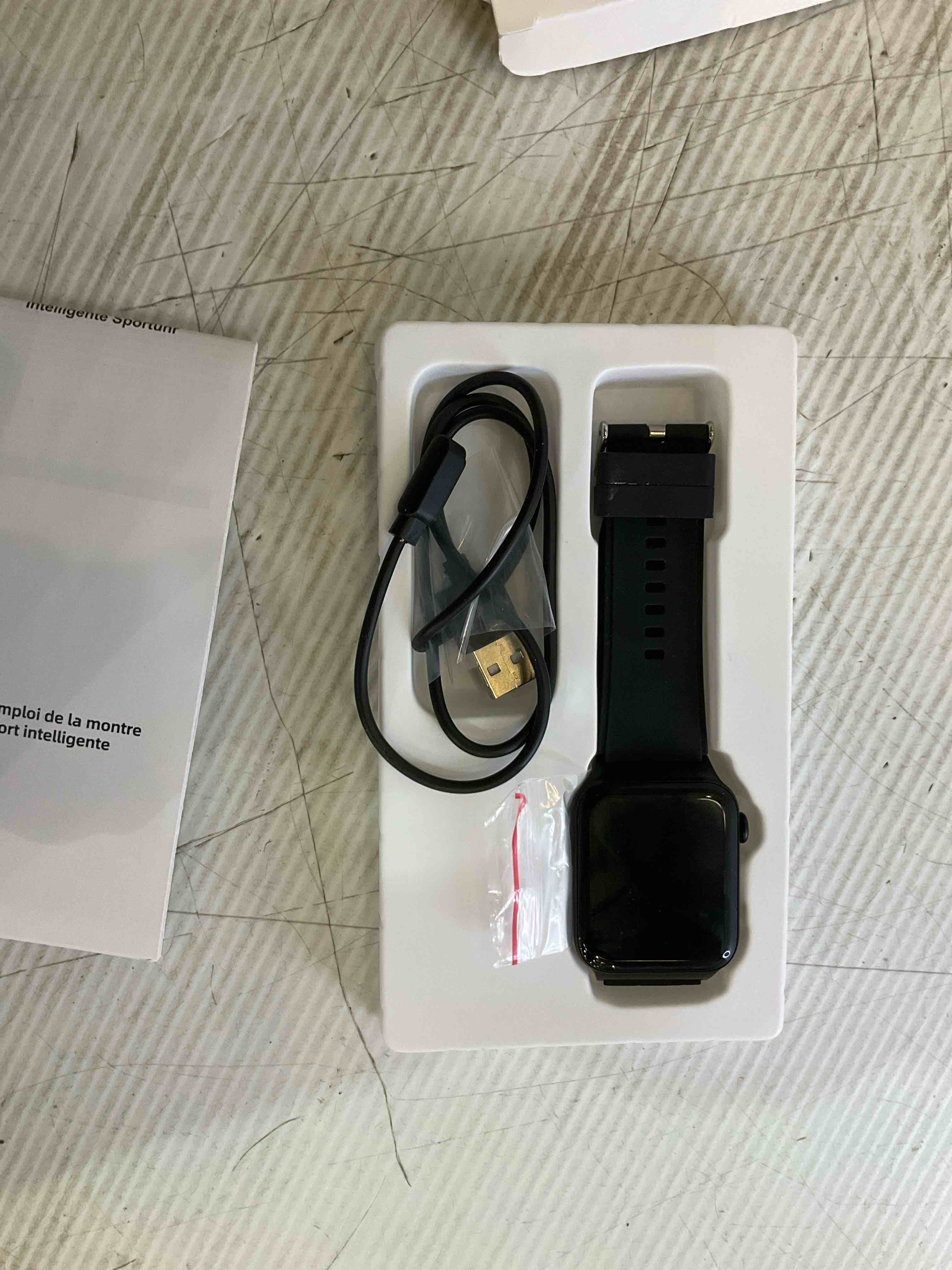 https://s3.amazonaws.com/lotting-images-prod/BargainHunt/EXS01498130_1717010332820.jpeg