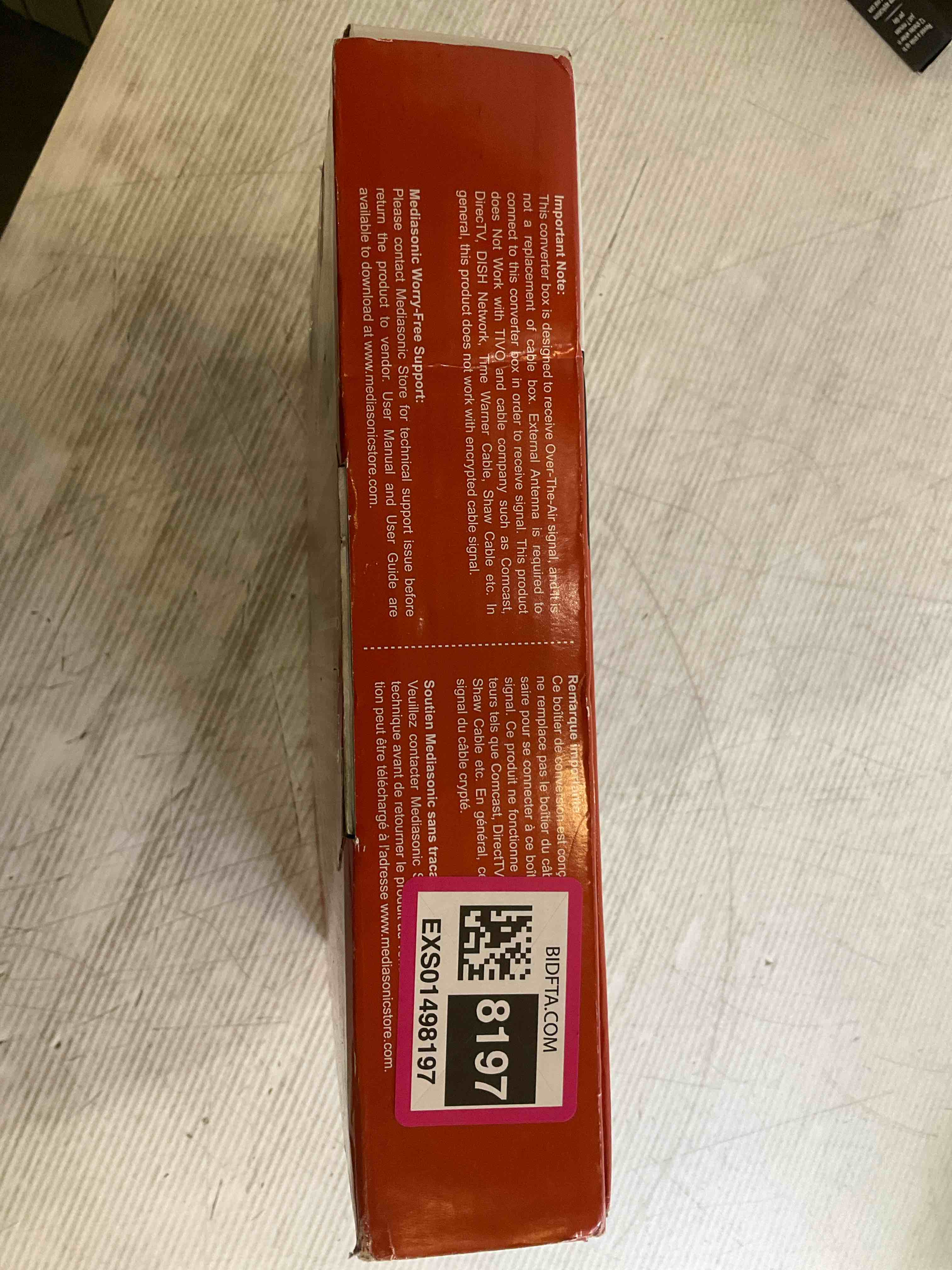 https://s3.amazonaws.com/lotting-images-prod/BargainHunt/EXS01498197_1717078607751.jpeg