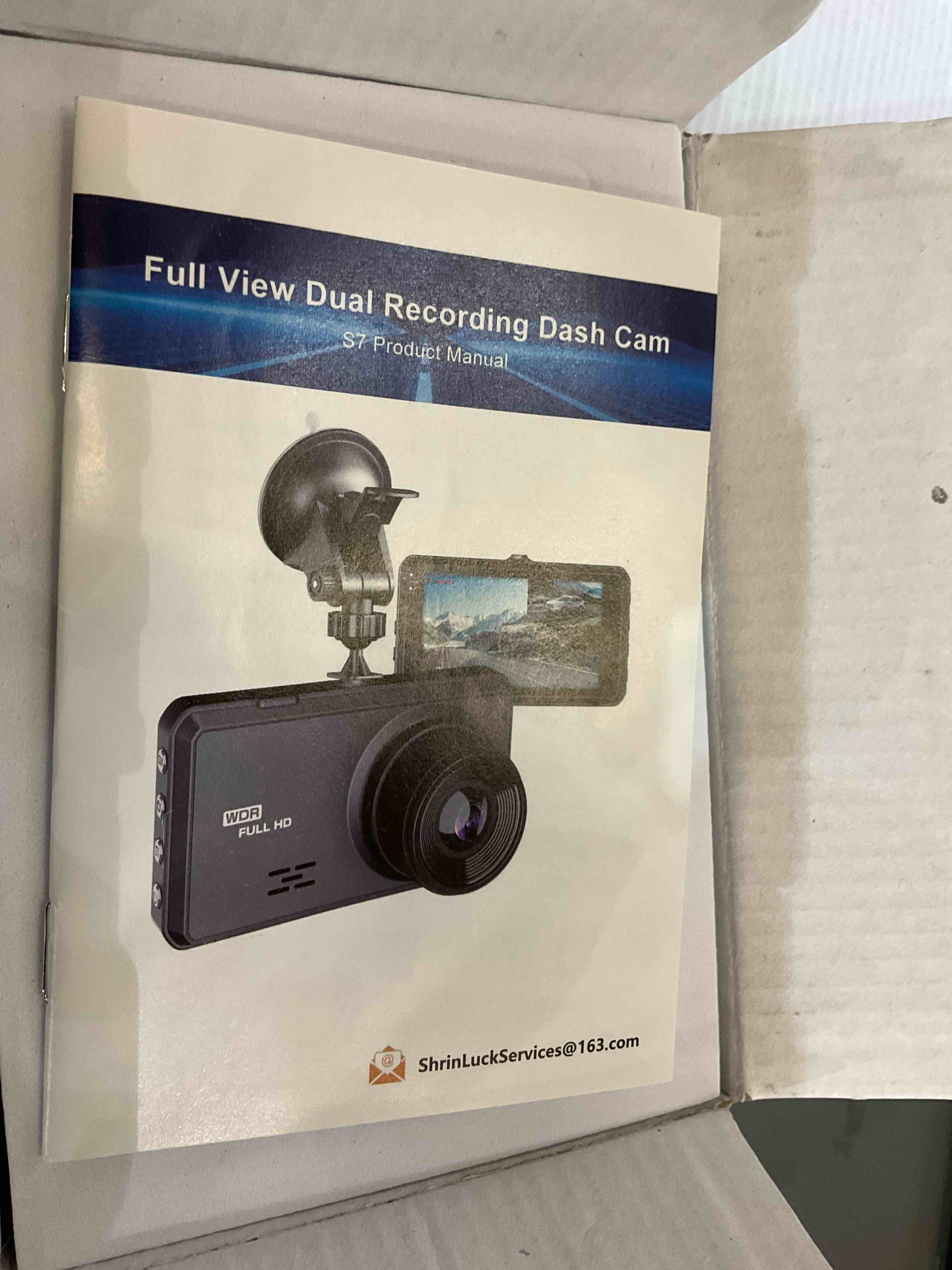 https://s3.amazonaws.com/lotting-images-prod/BargainHunt/EXS01498209_1717081089184.jpeg