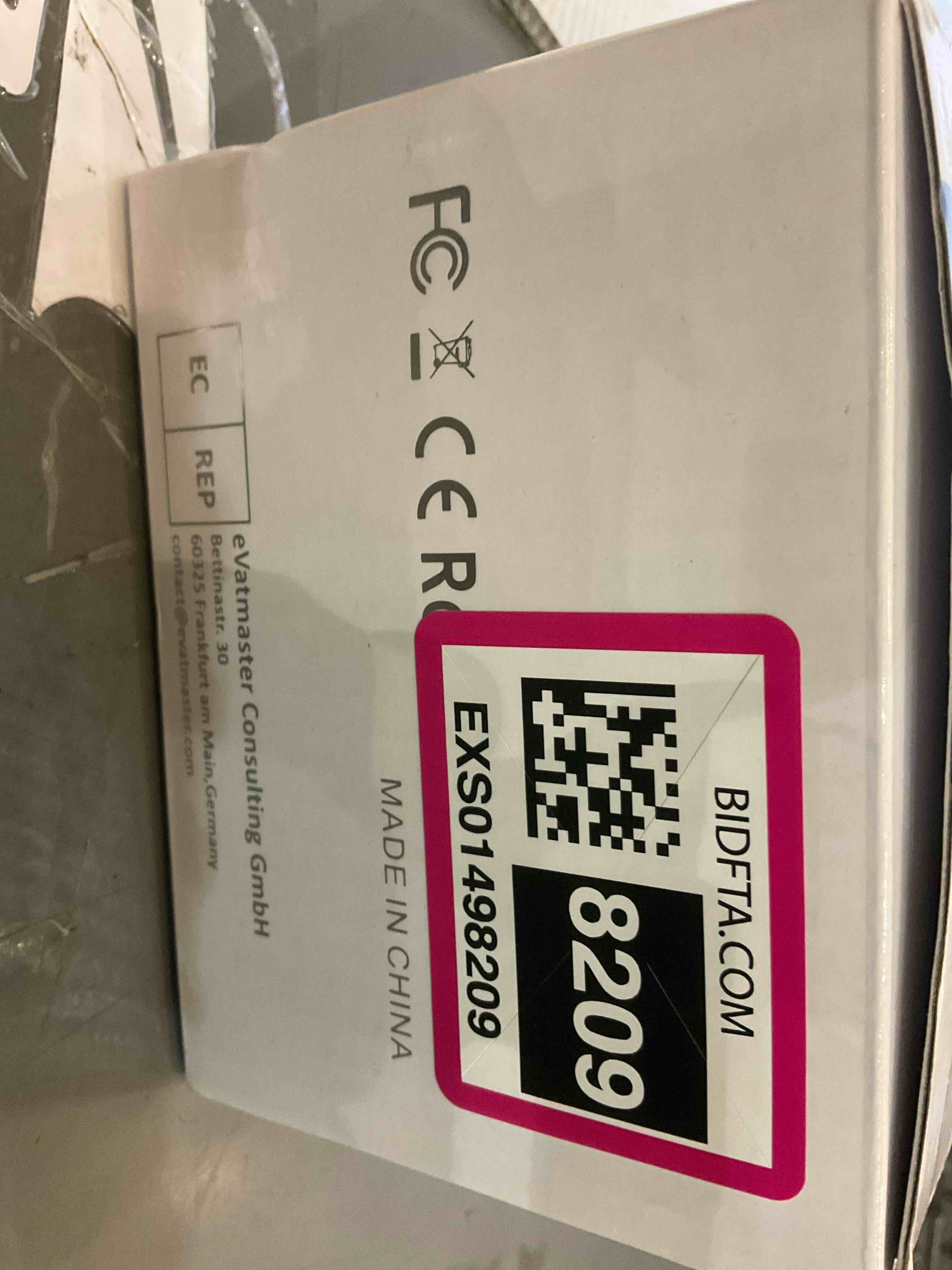 https://s3.amazonaws.com/lotting-images-prod/BargainHunt/EXS01498209_1717081110145.jpeg