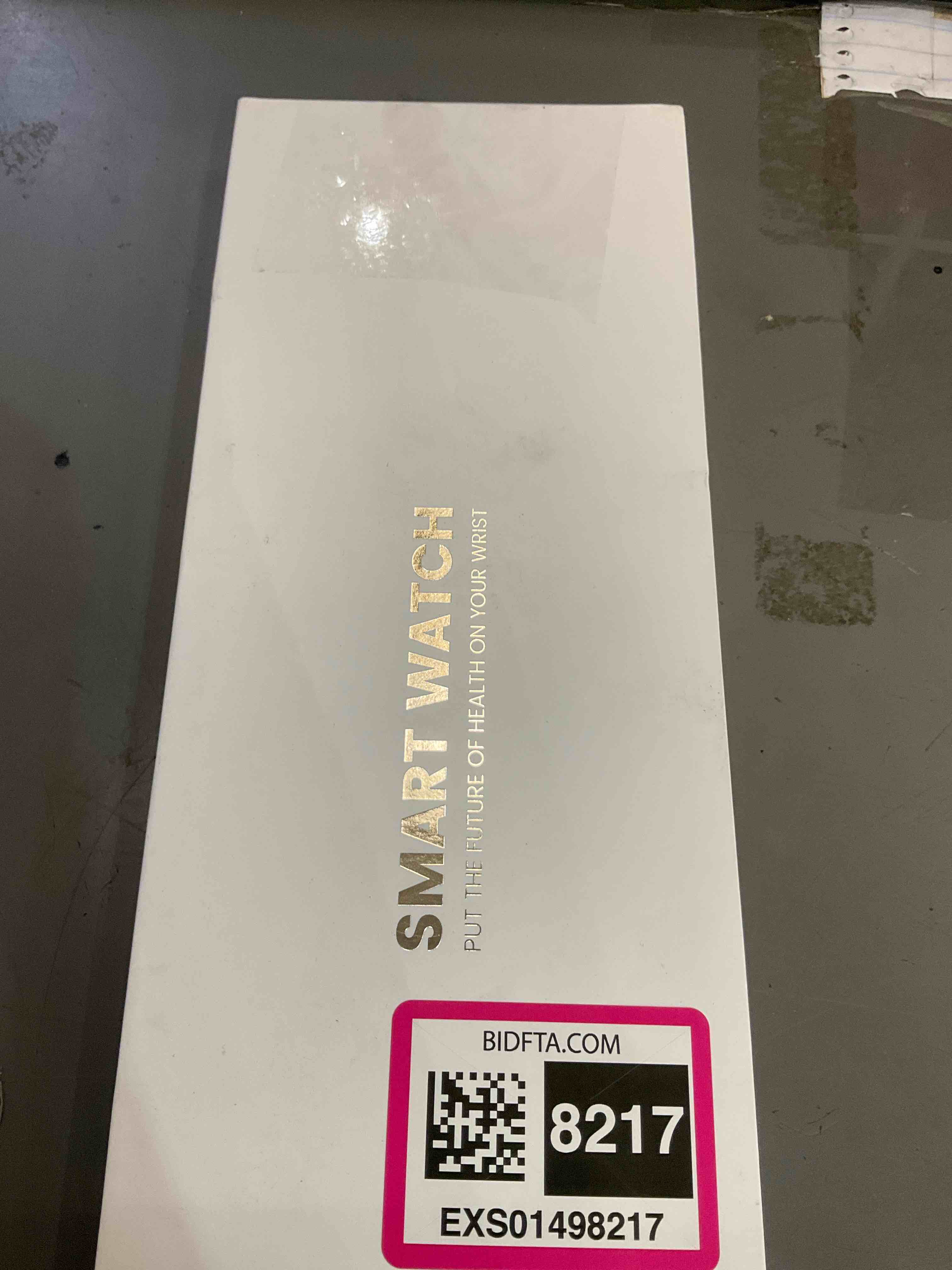 https://s3.amazonaws.com/lotting-images-prod/BargainHunt/EXS01498217_1717082266782.jpeg
