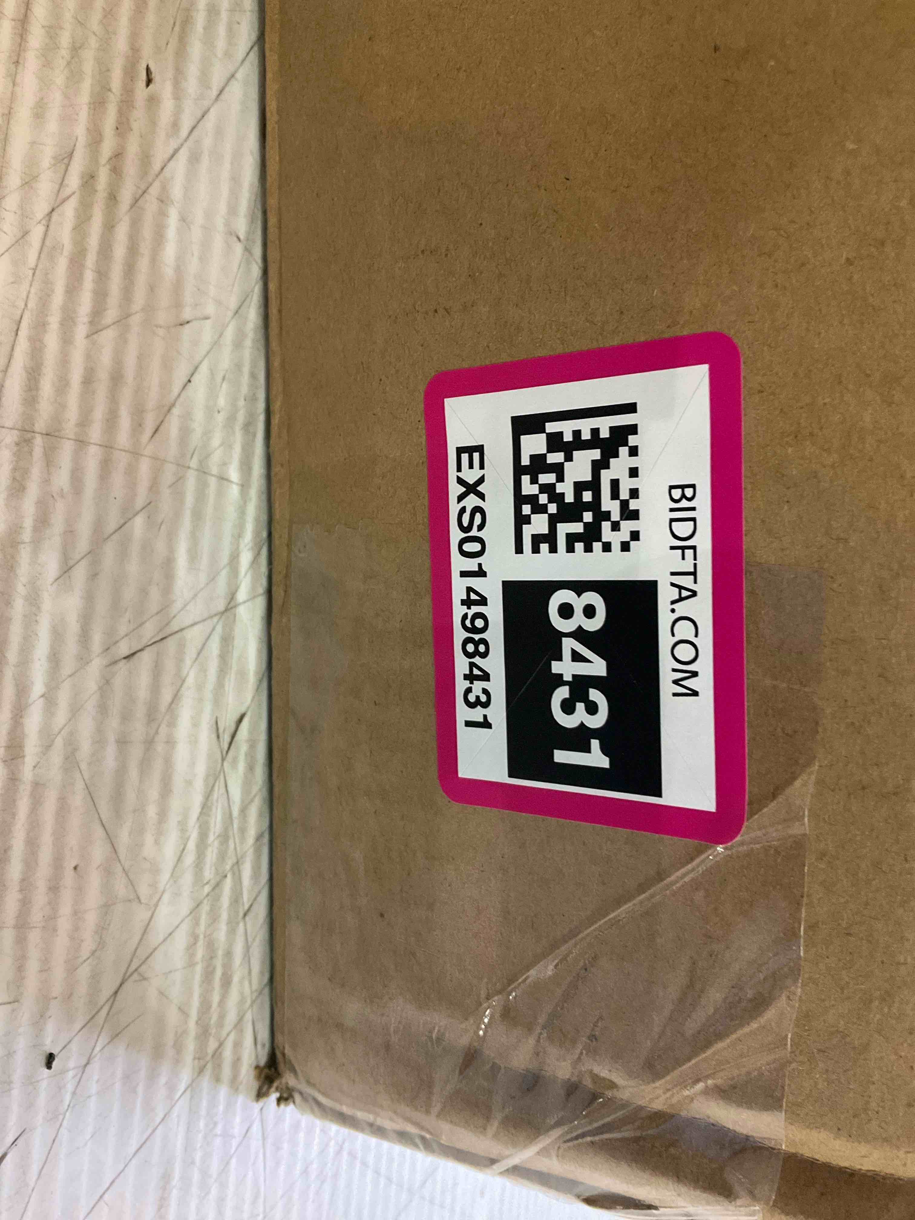 https://s3.amazonaws.com/lotting-images-prod/BargainHunt/EXS01498431_1718027976412.jpeg