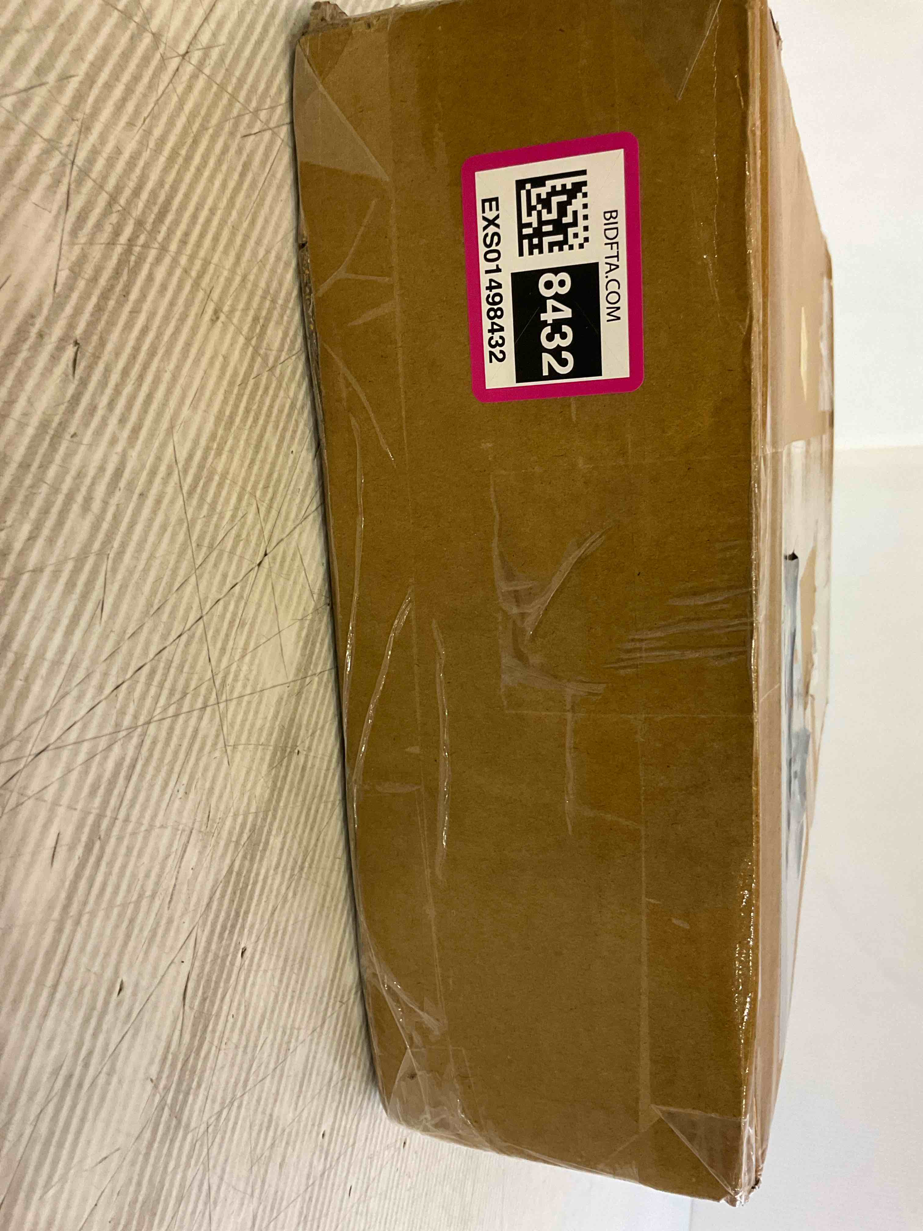 https://s3.amazonaws.com/lotting-images-prod/BargainHunt/EXS01498432_1718028623698.jpeg