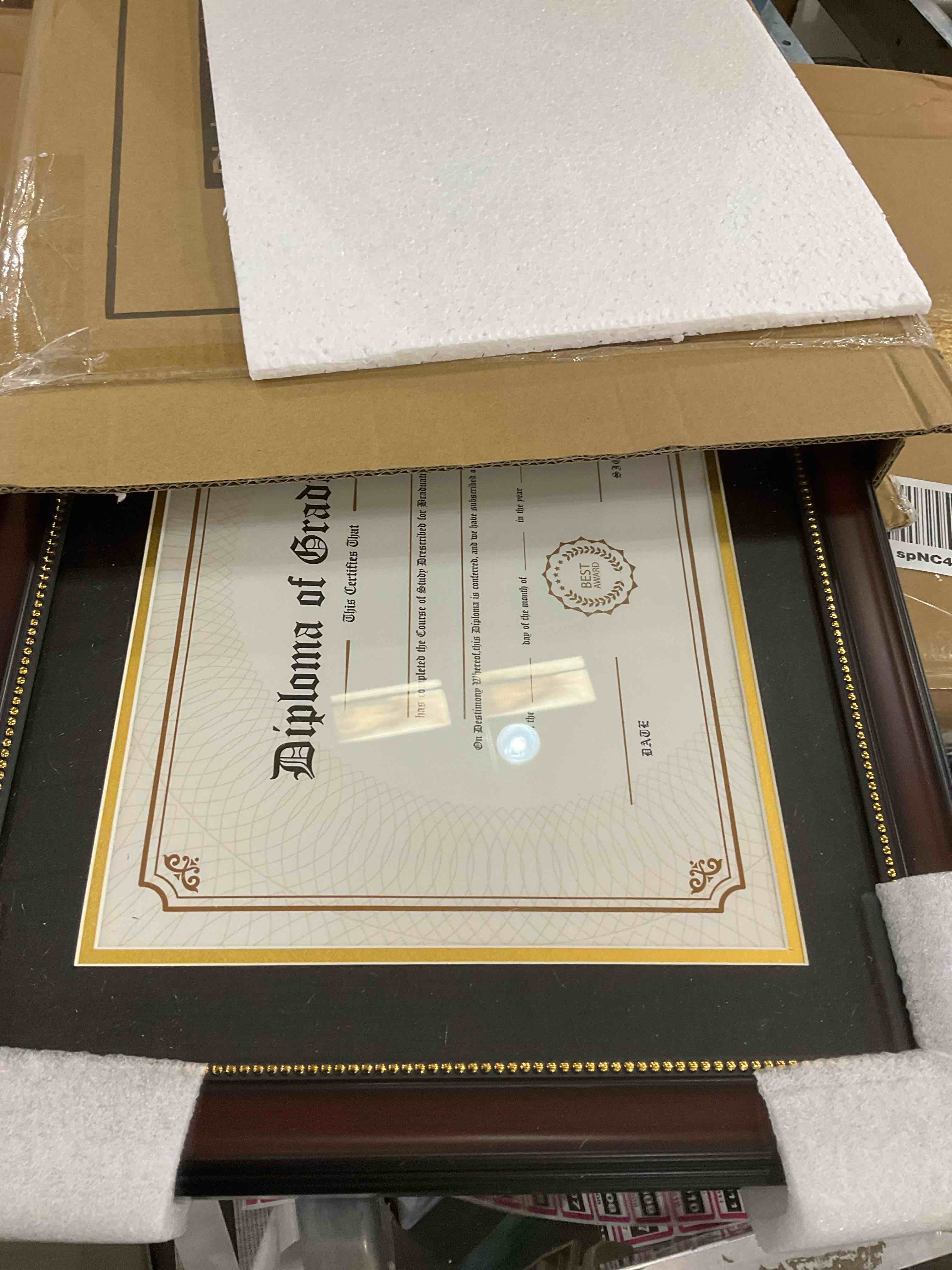 https://s3.amazonaws.com/lotting-images-prod/BargainHunt/EXS01499599_1717075896410.jpeg