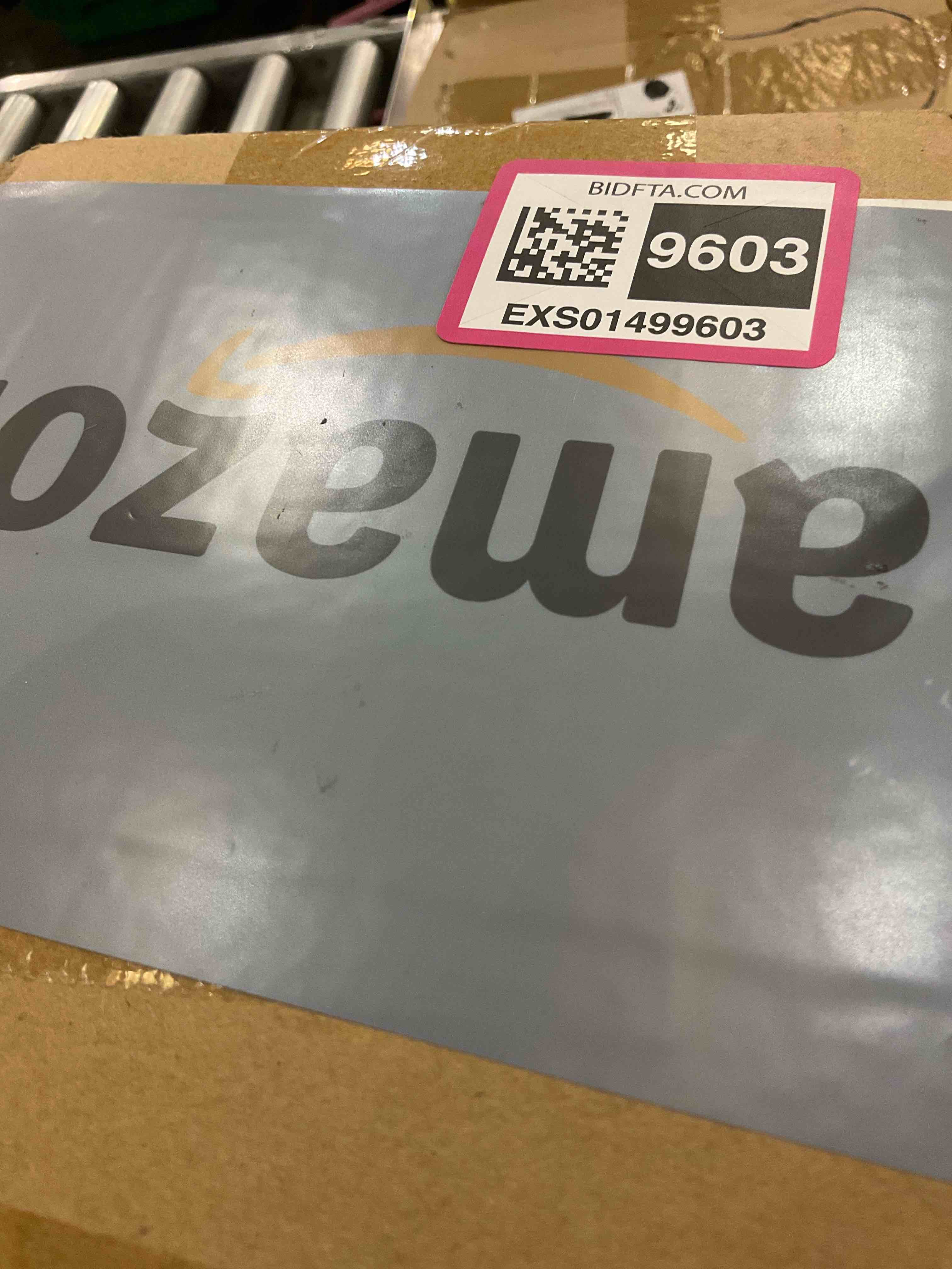 https://s3.amazonaws.com/lotting-images-prod/BargainHunt/EXS01499603_1717076659107.jpeg