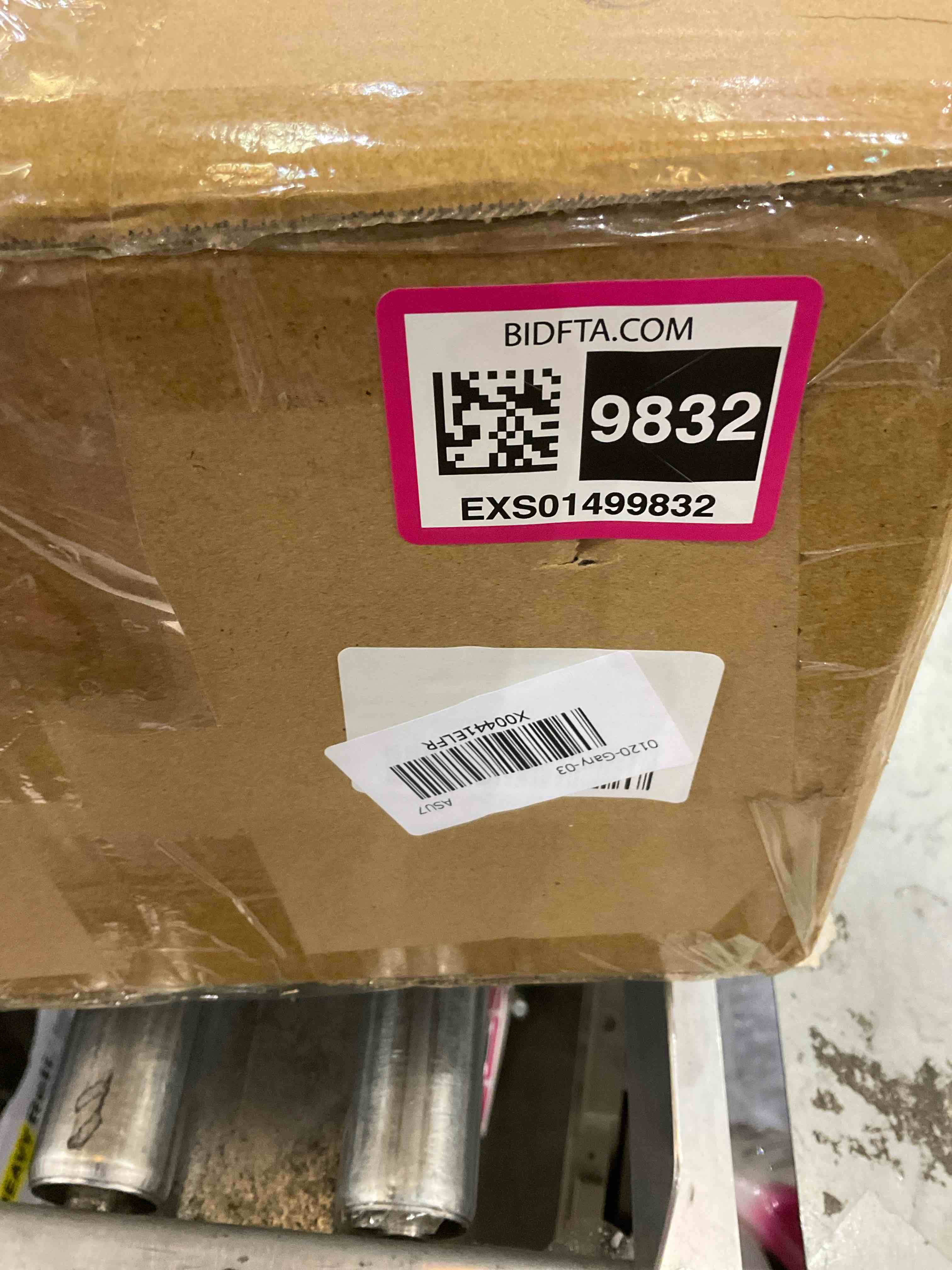 https://s3.amazonaws.com/lotting-images-prod/BargainHunt/EXS01499832_1717177527876.jpeg