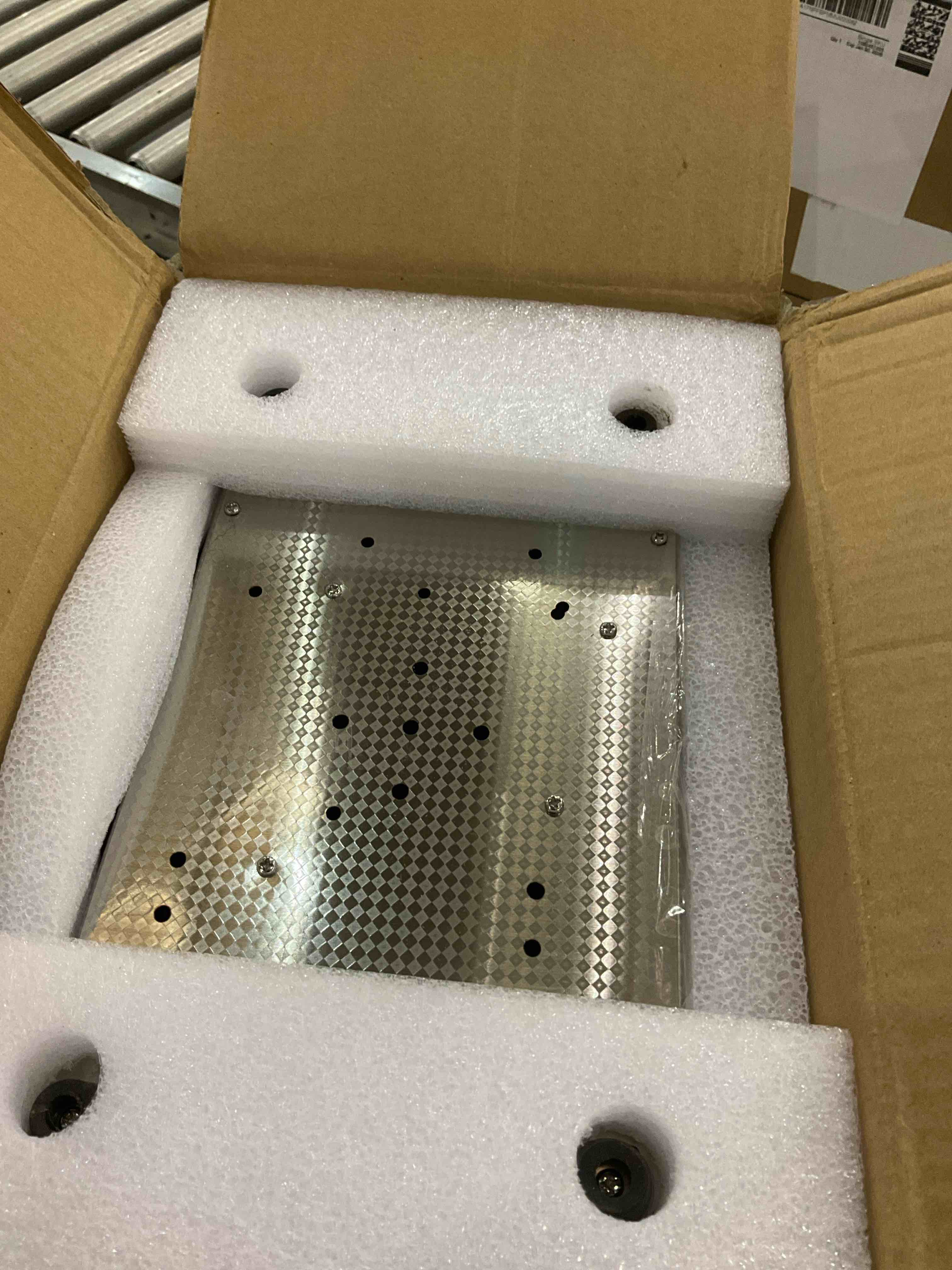 VEVOR Professional Ultrasonic Cleaner, Easy to Use with Digital Timer & Heater, Stainless Steel Industrial Machine for Parts, 110V, FCC/CE/RoHS Certified (3L)