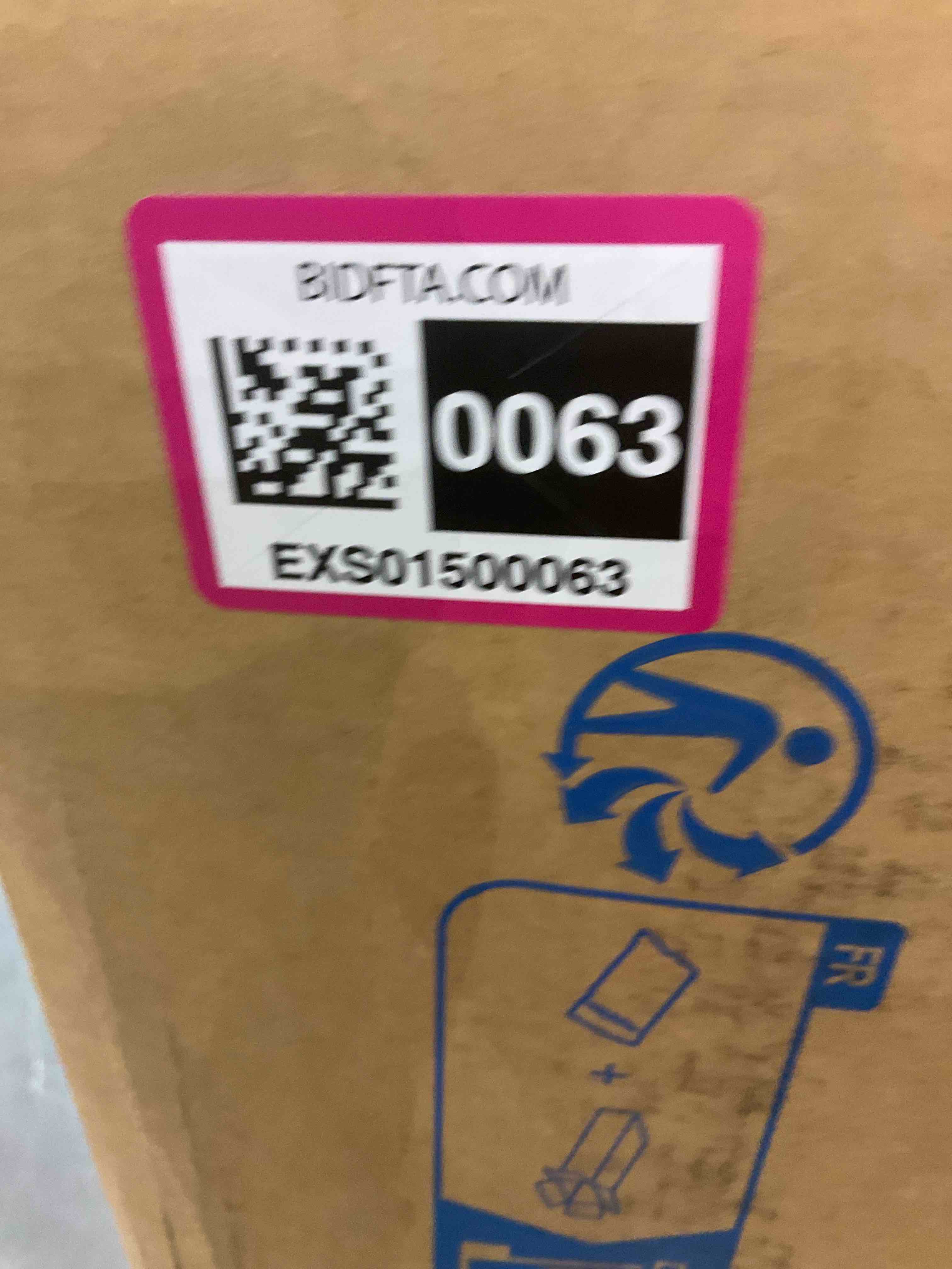 https://s3.amazonaws.com/lotting-images-prod/BargainHunt/EXS01500063_1718106736417.jpeg