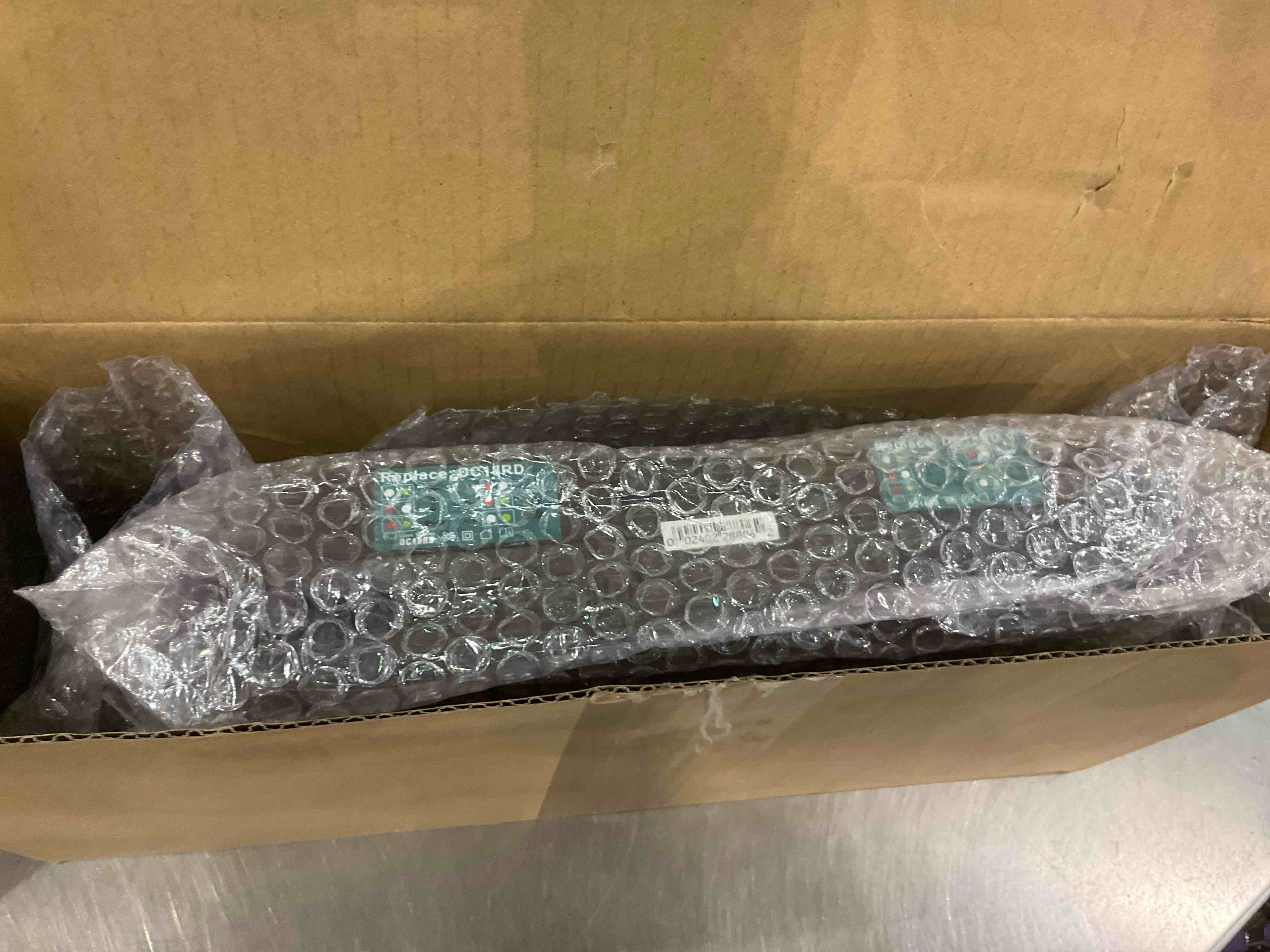 https://s3.amazonaws.com/lotting-images-prod/BargainHunt/EXS01500381_1718278001327.jpeg