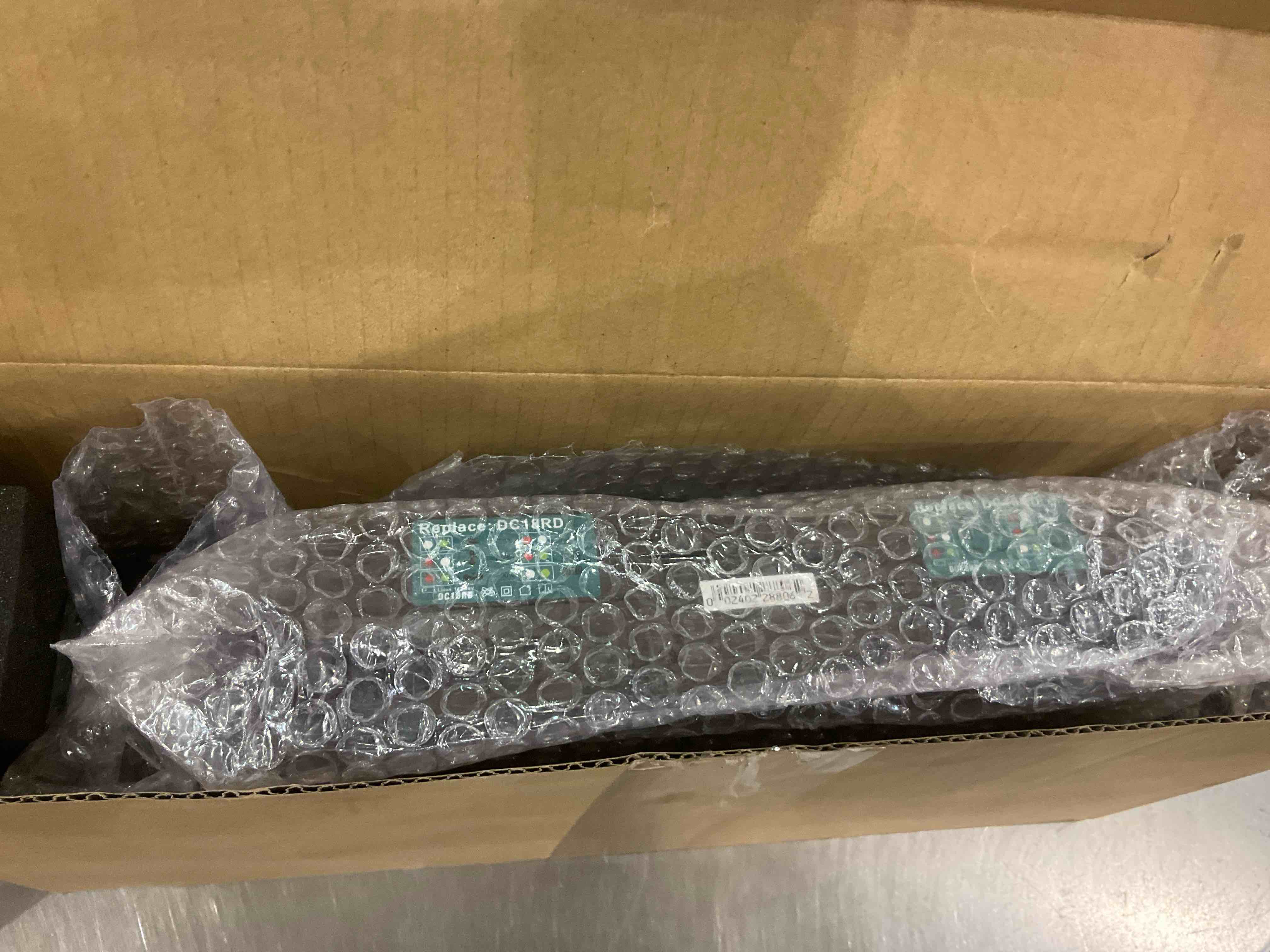 https://s3.amazonaws.com/lotting-images-prod/BargainHunt/EXS01500381_1718278003081.jpeg