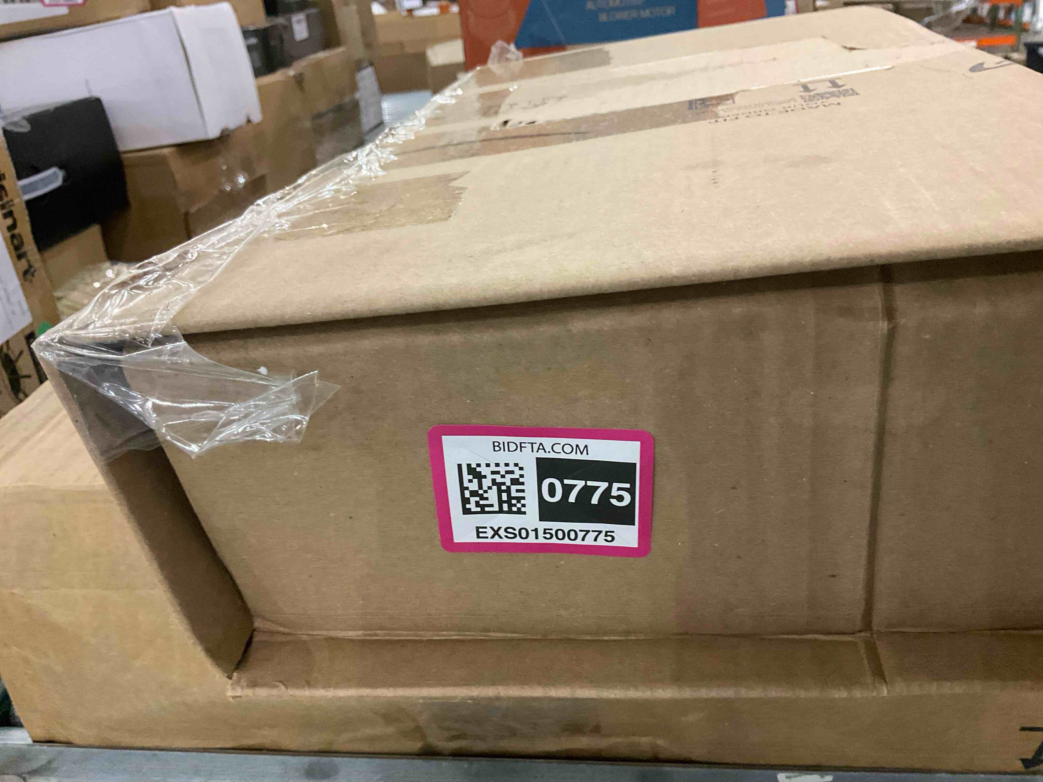 https://s3.amazonaws.com/lotting-images-prod/BargainHunt/EXS01500775_1716463260865.jpeg