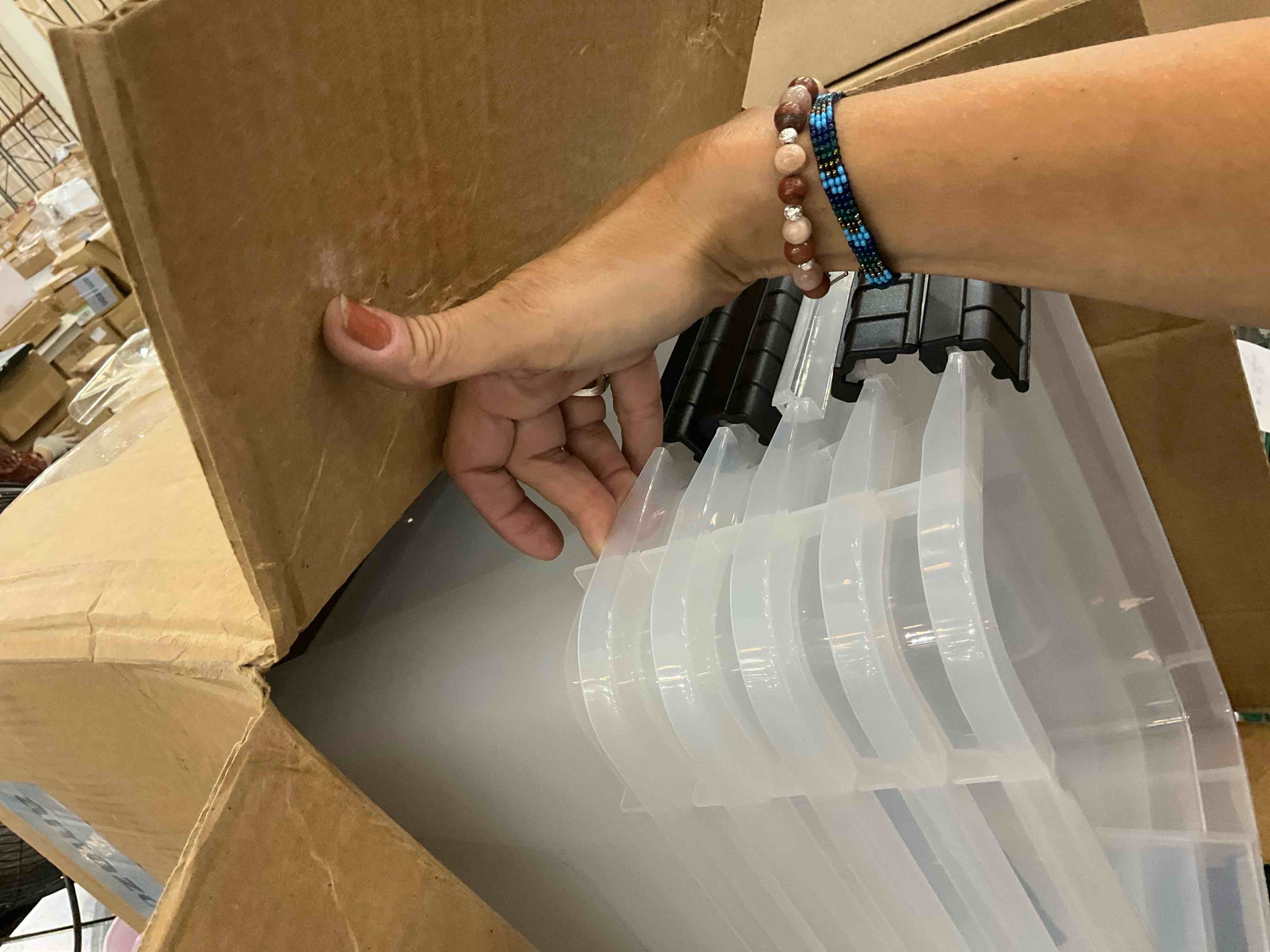 IRIS USA 32 Qt. Plastic Storage Bin Tote Organizing Container with Durable Lid and Secure Latching Buckles, Stackable and Nestable, 6 Pack, Crystal Clear
