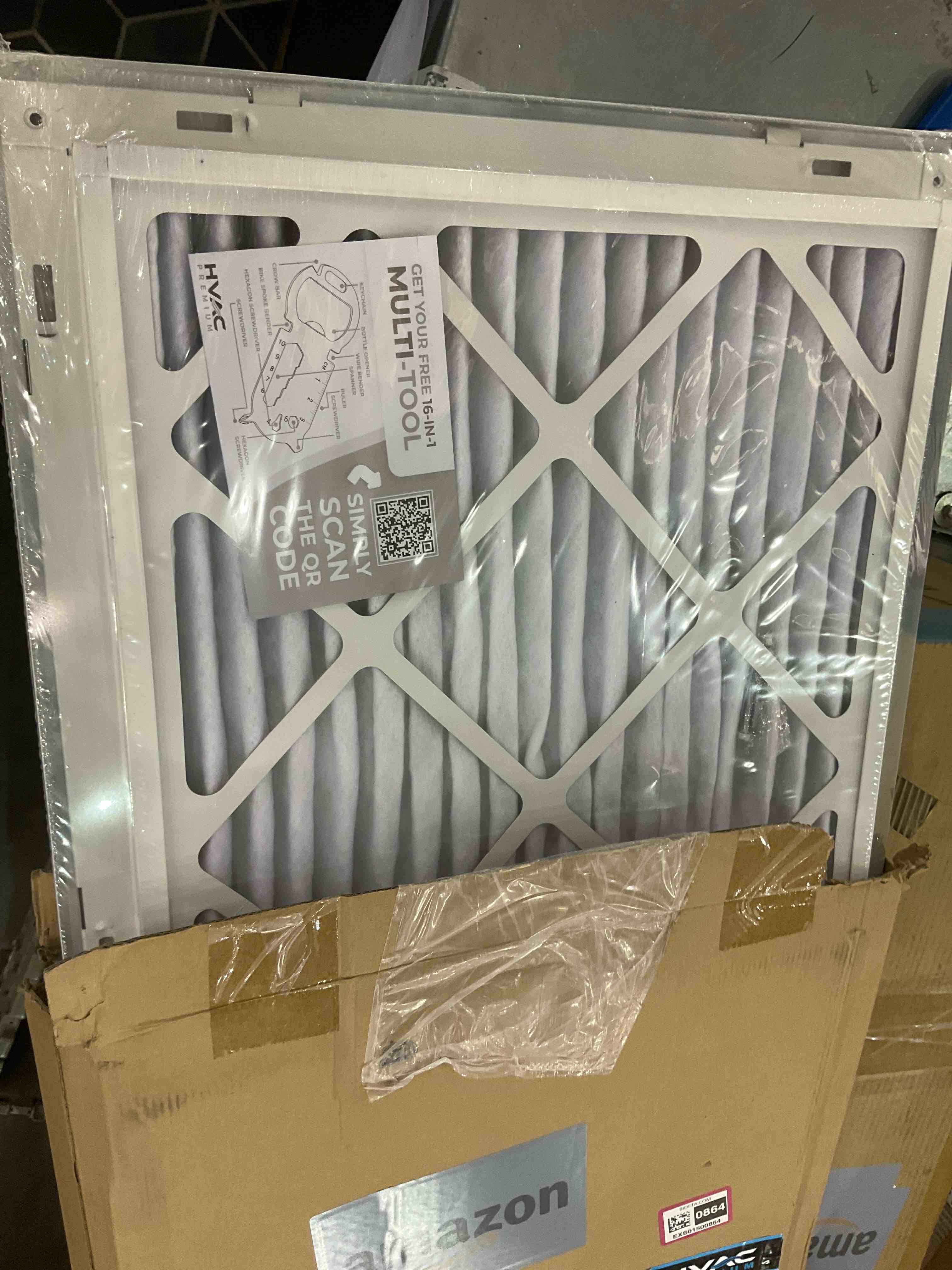 https://s3.amazonaws.com/lotting-images-prod/BargainHunt/EXS01500864_1716491530134.jpeg