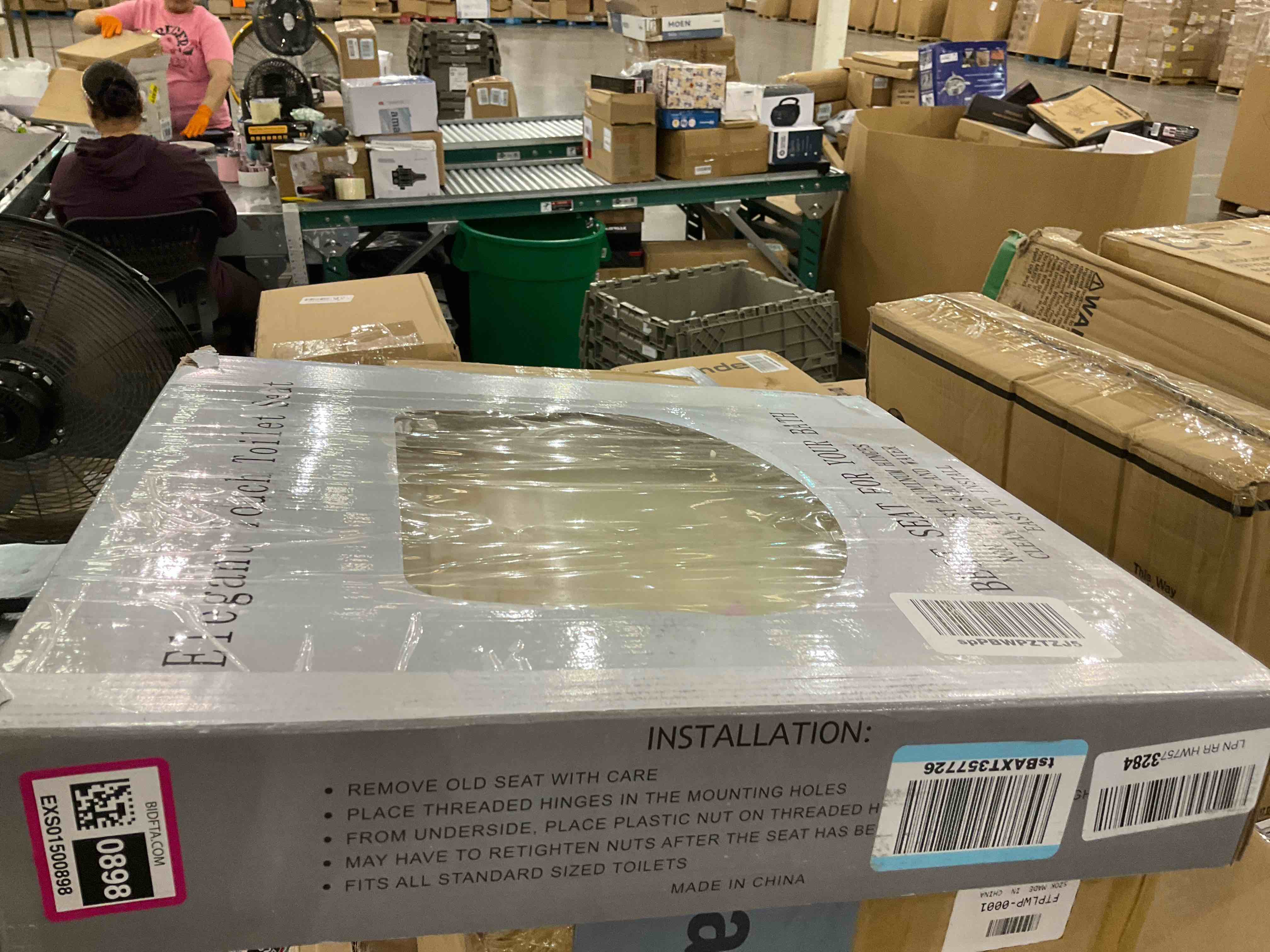 https://s3.amazonaws.com/lotting-images-prod/BargainHunt/EXS01500898_1717434160375.jpeg
