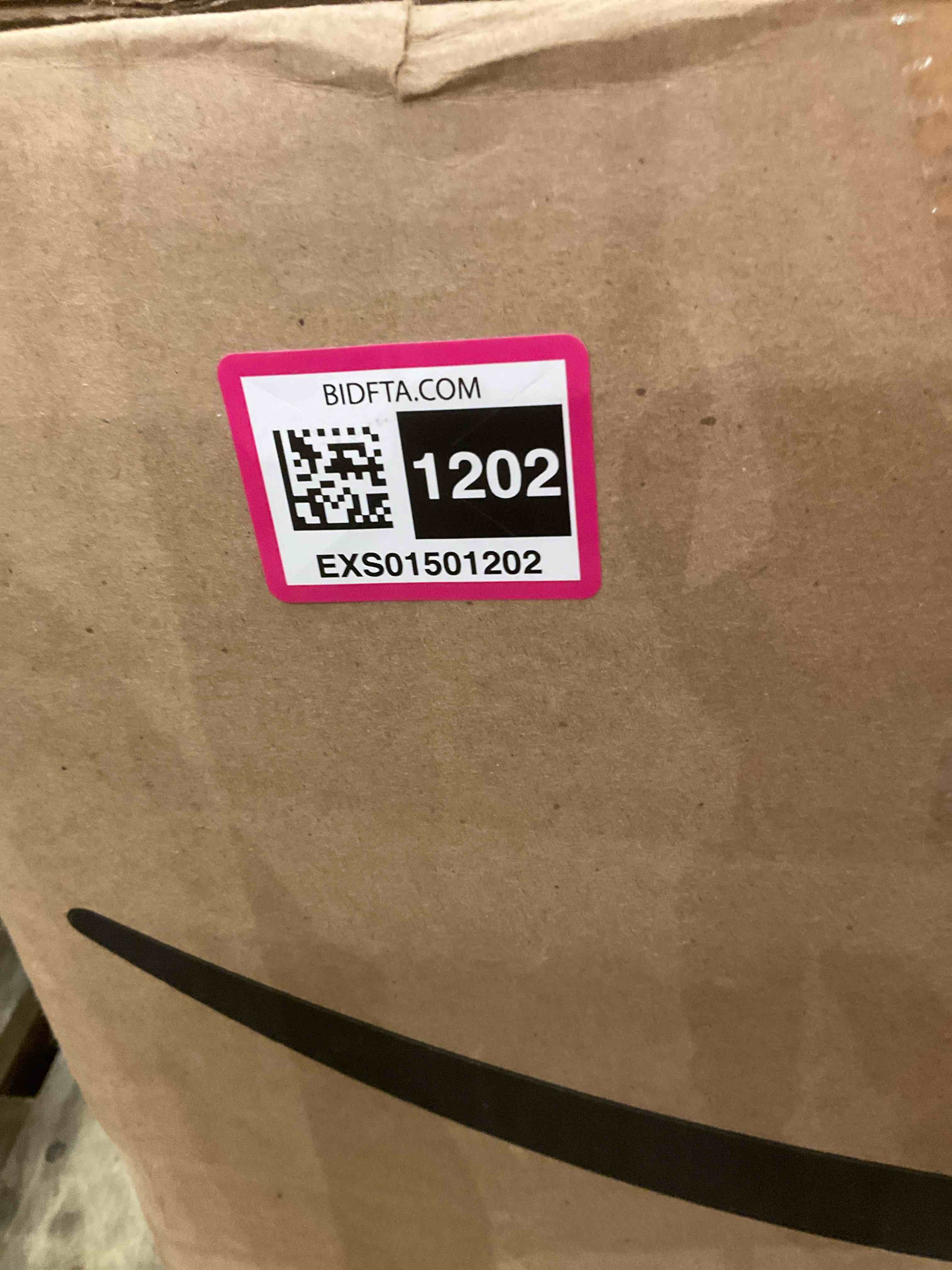 https://s3.amazonaws.com/lotting-images-prod/BargainHunt/EXS01501202_1717681887890.jpeg