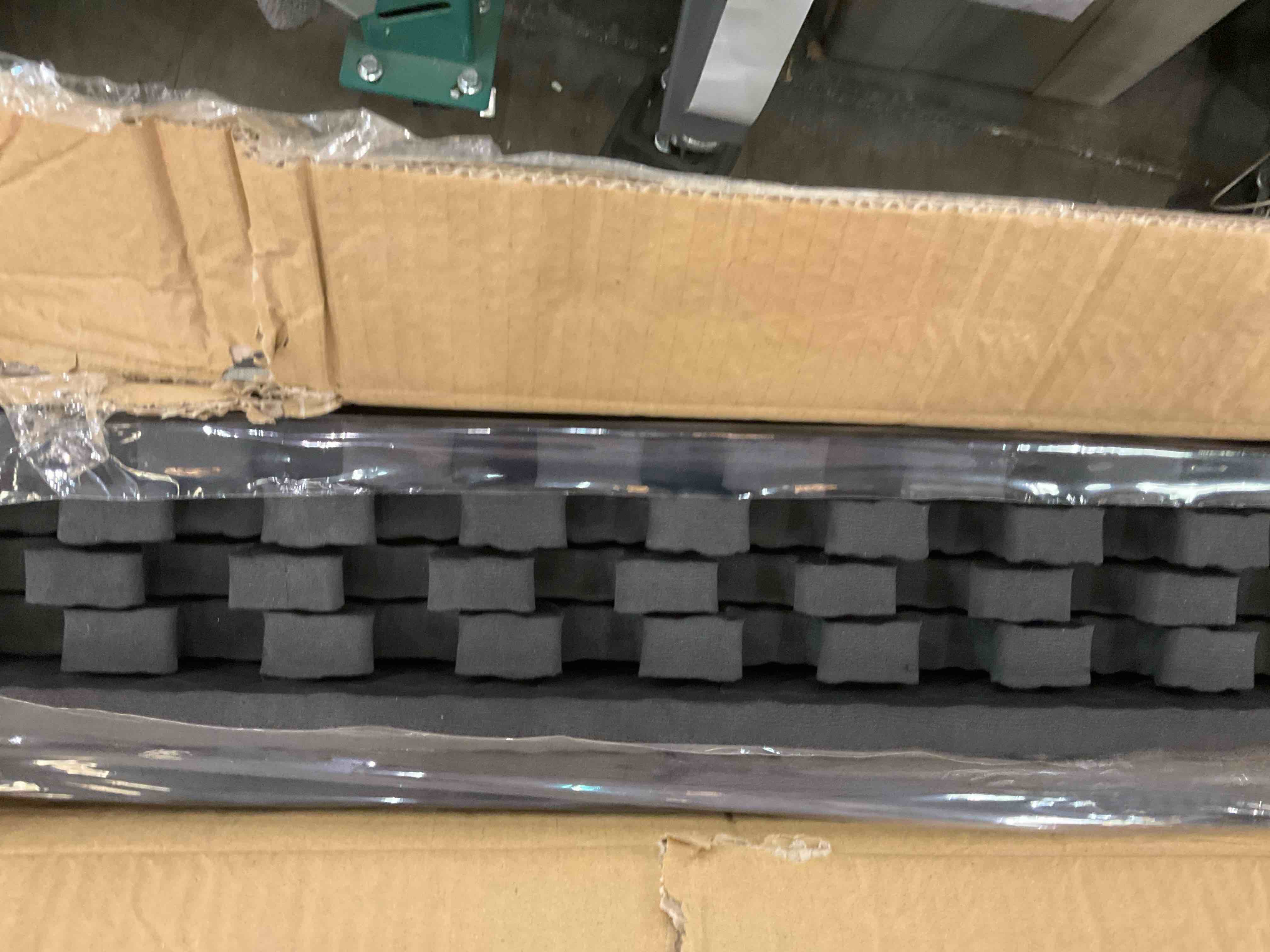 https://s3.amazonaws.com/lotting-images-prod/BargainHunt/EXS01501203_1717682138634.jpeg