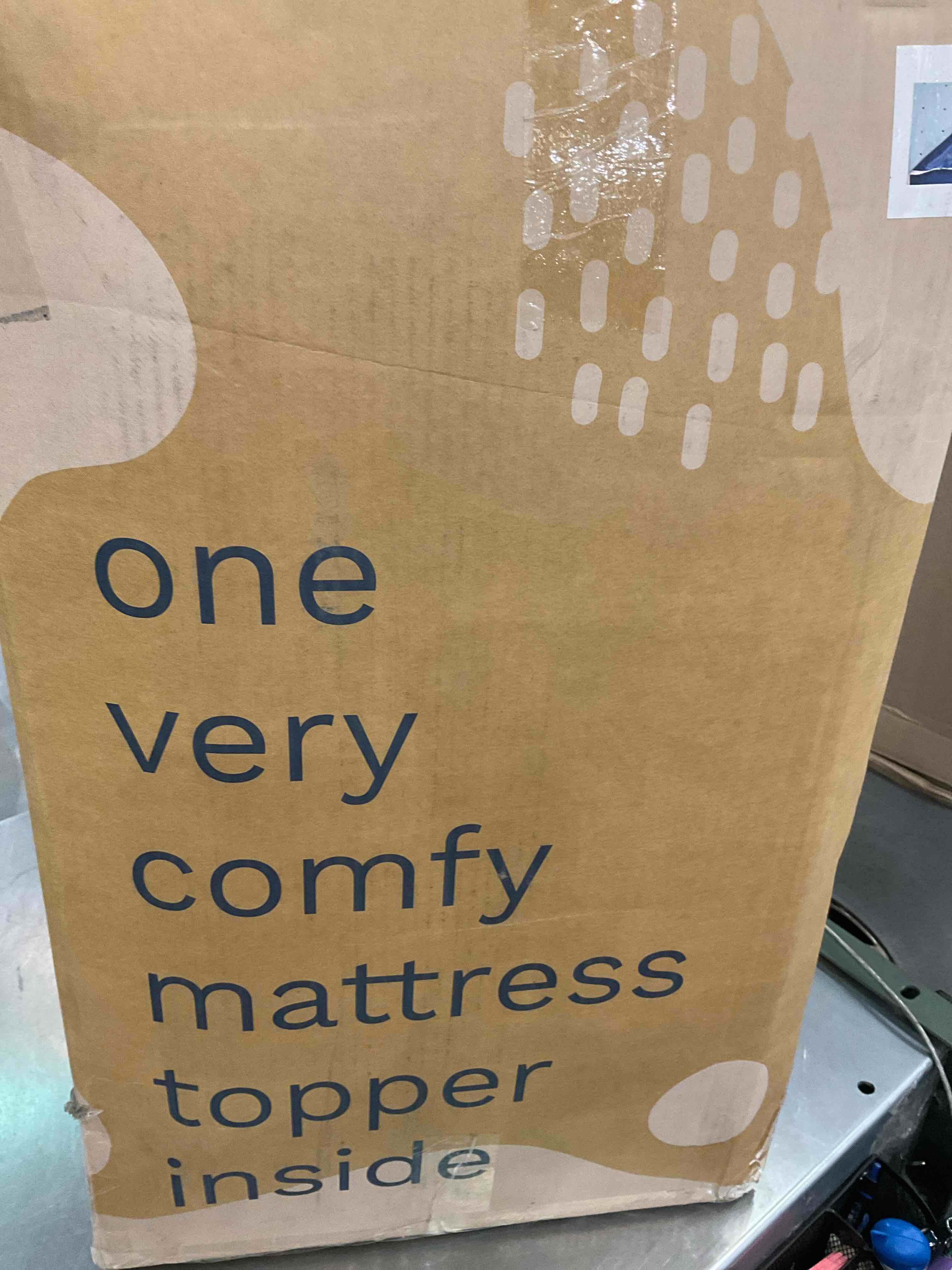 https://s3.amazonaws.com/lotting-images-prod/BargainHunt/EXS01501205_1717682436169.jpeg