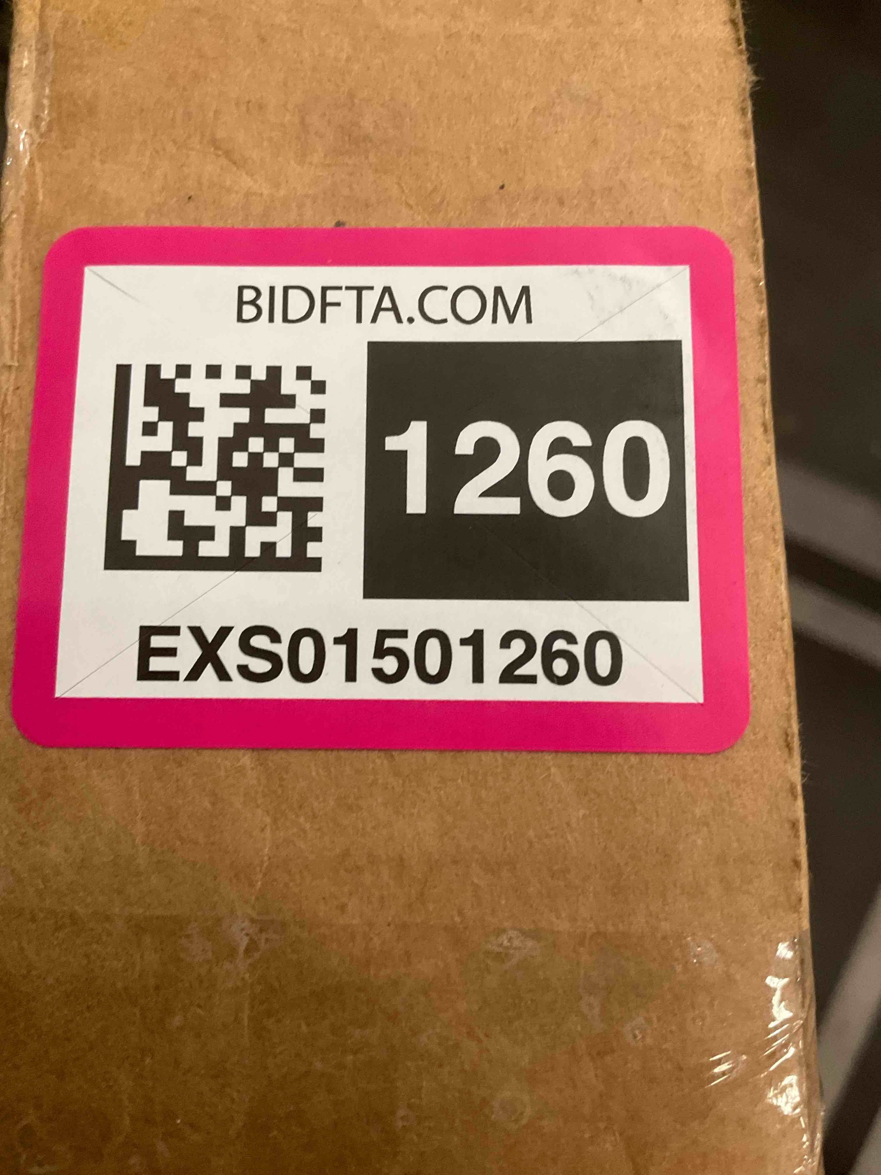 https://s3.amazonaws.com/lotting-images-prod/BargainHunt/EXS01501260_1717693855763.jpeg