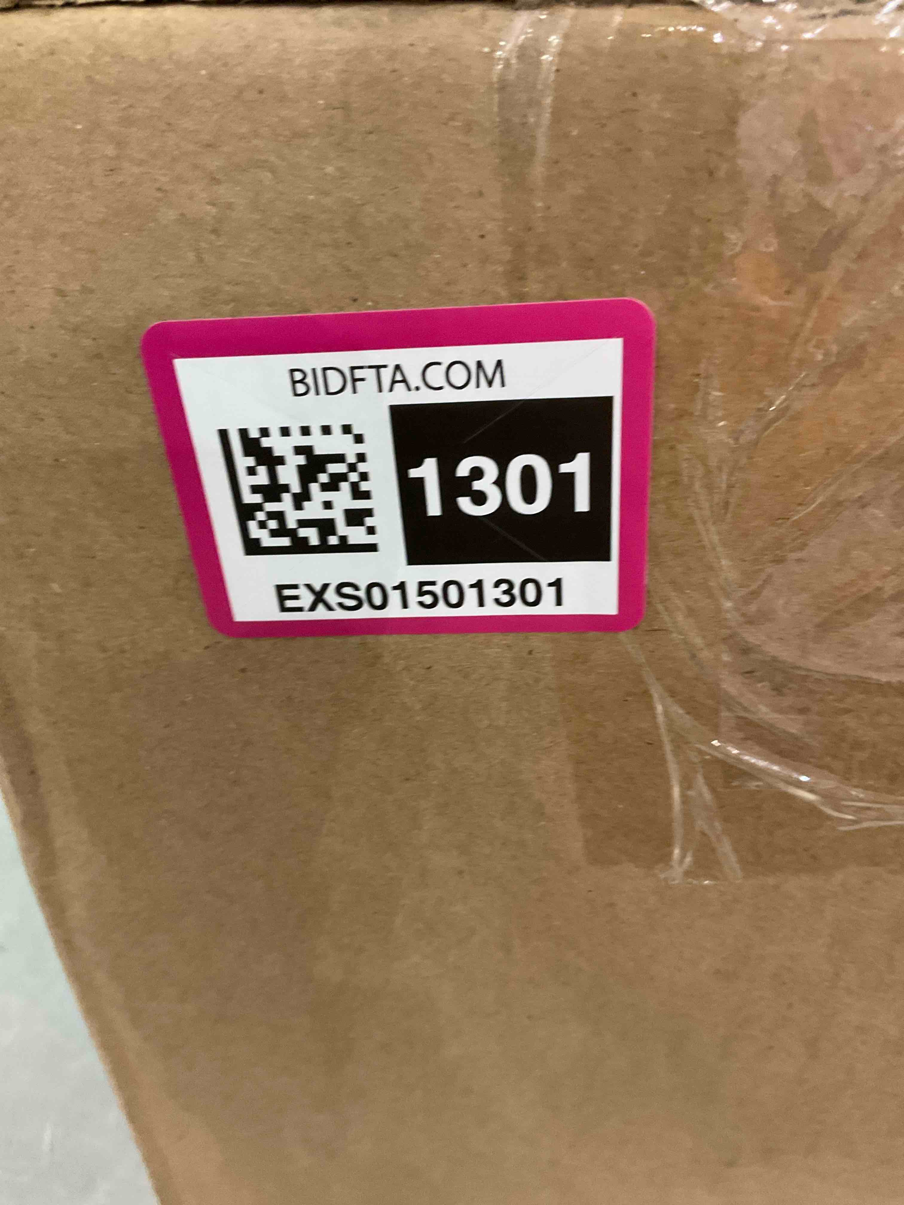 https://s3.amazonaws.com/lotting-images-prod/BargainHunt/EXS01501301_1717700756178.jpeg