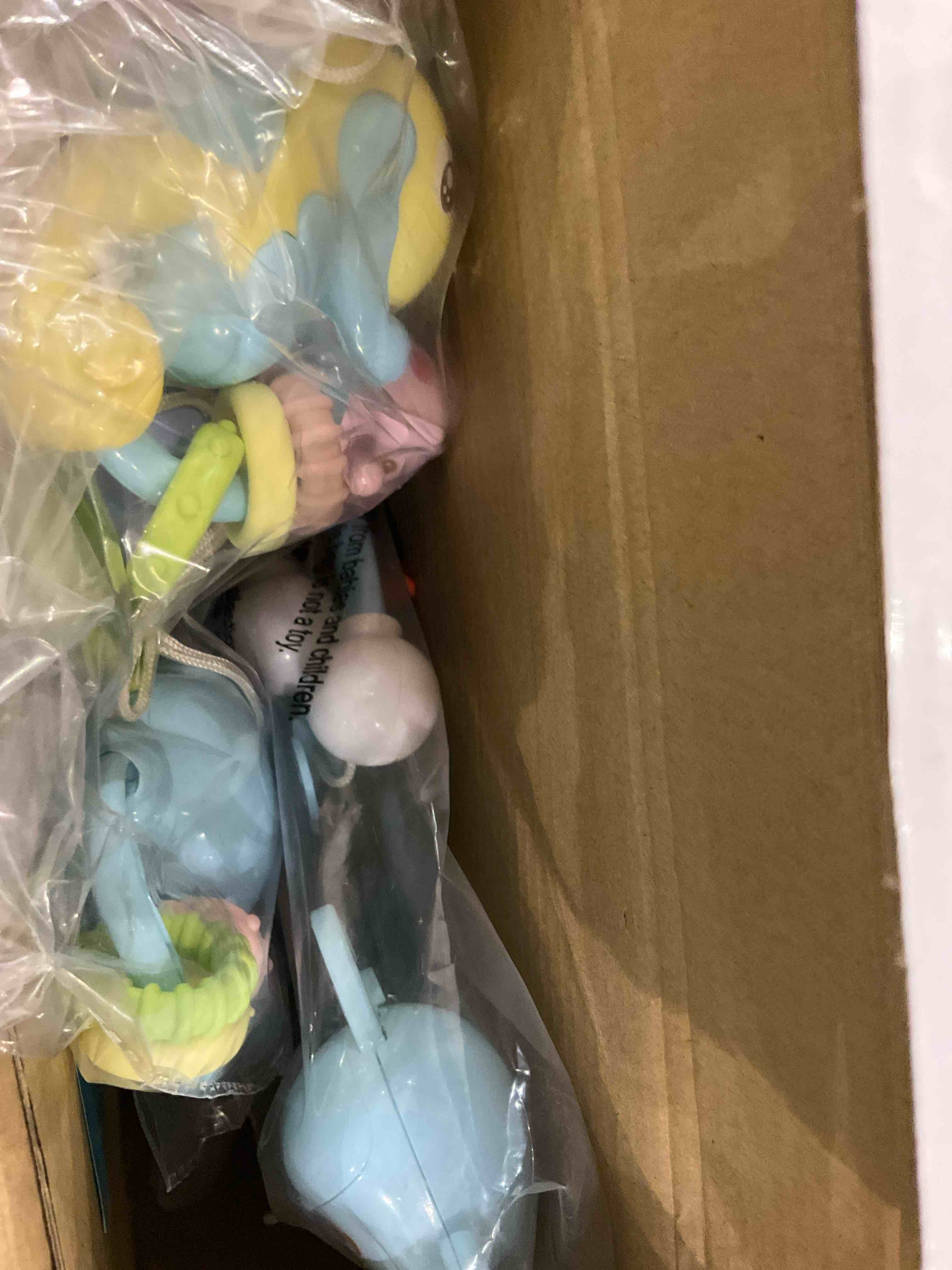 https://s3.amazonaws.com/lotting-images-prod/BargainHunt/EXS01501531_1716467595618.jpeg
