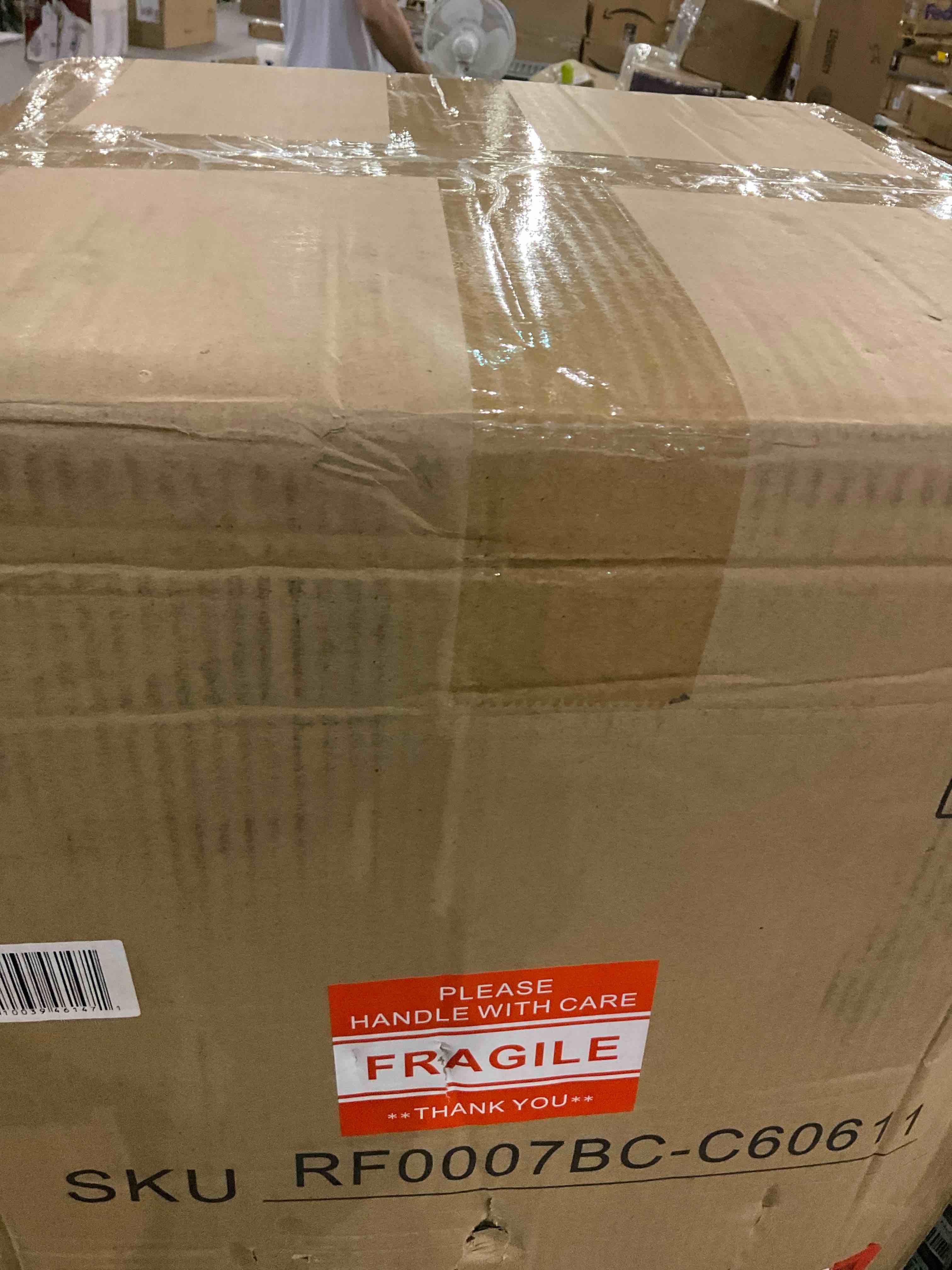 https://s3.amazonaws.com/lotting-images-prod/BargainHunt/EXS01501642_1716555126214.jpeg