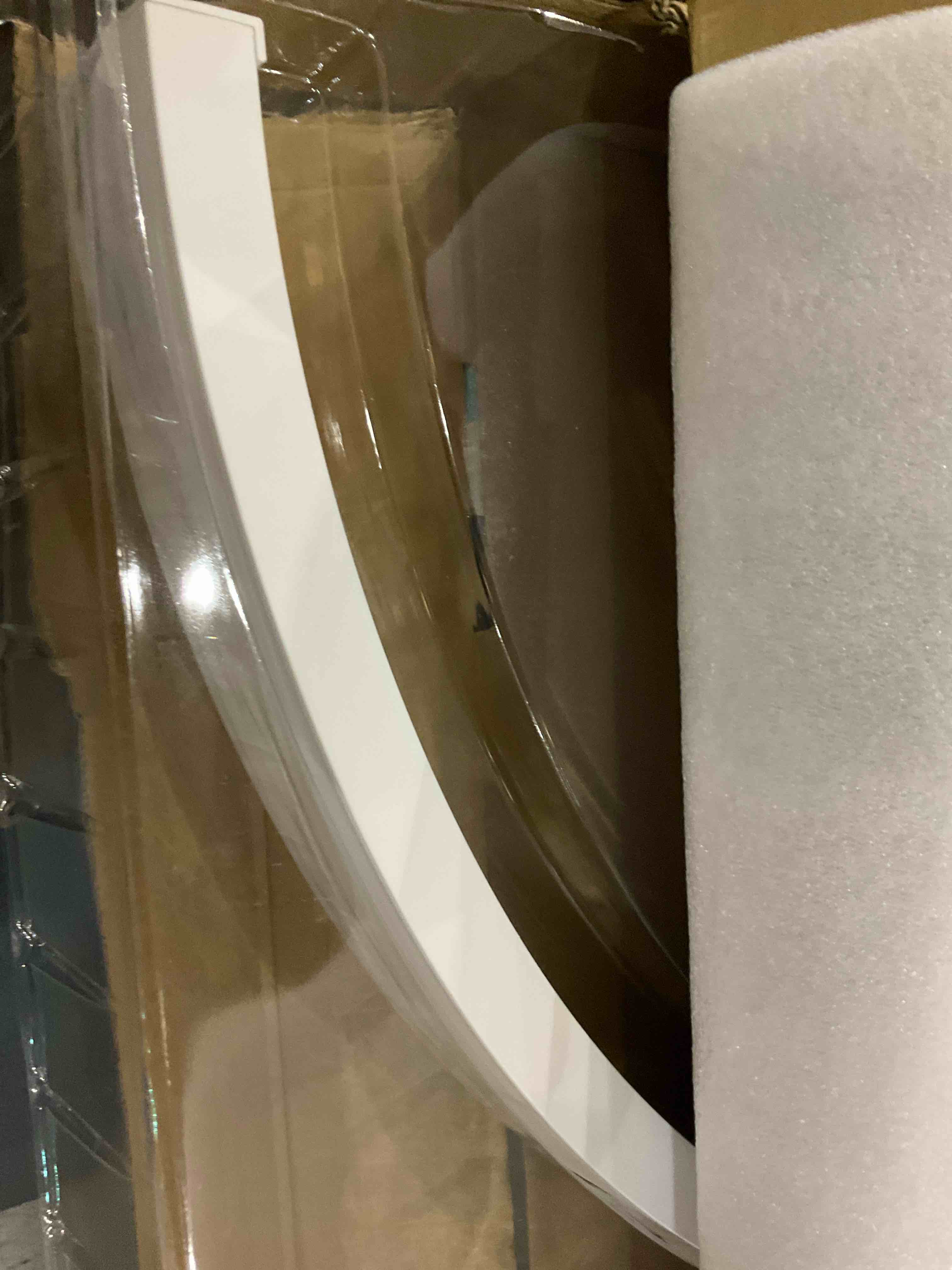 https://s3.amazonaws.com/lotting-images-prod/BargainHunt/EXS01501697_1716897099984.jpeg