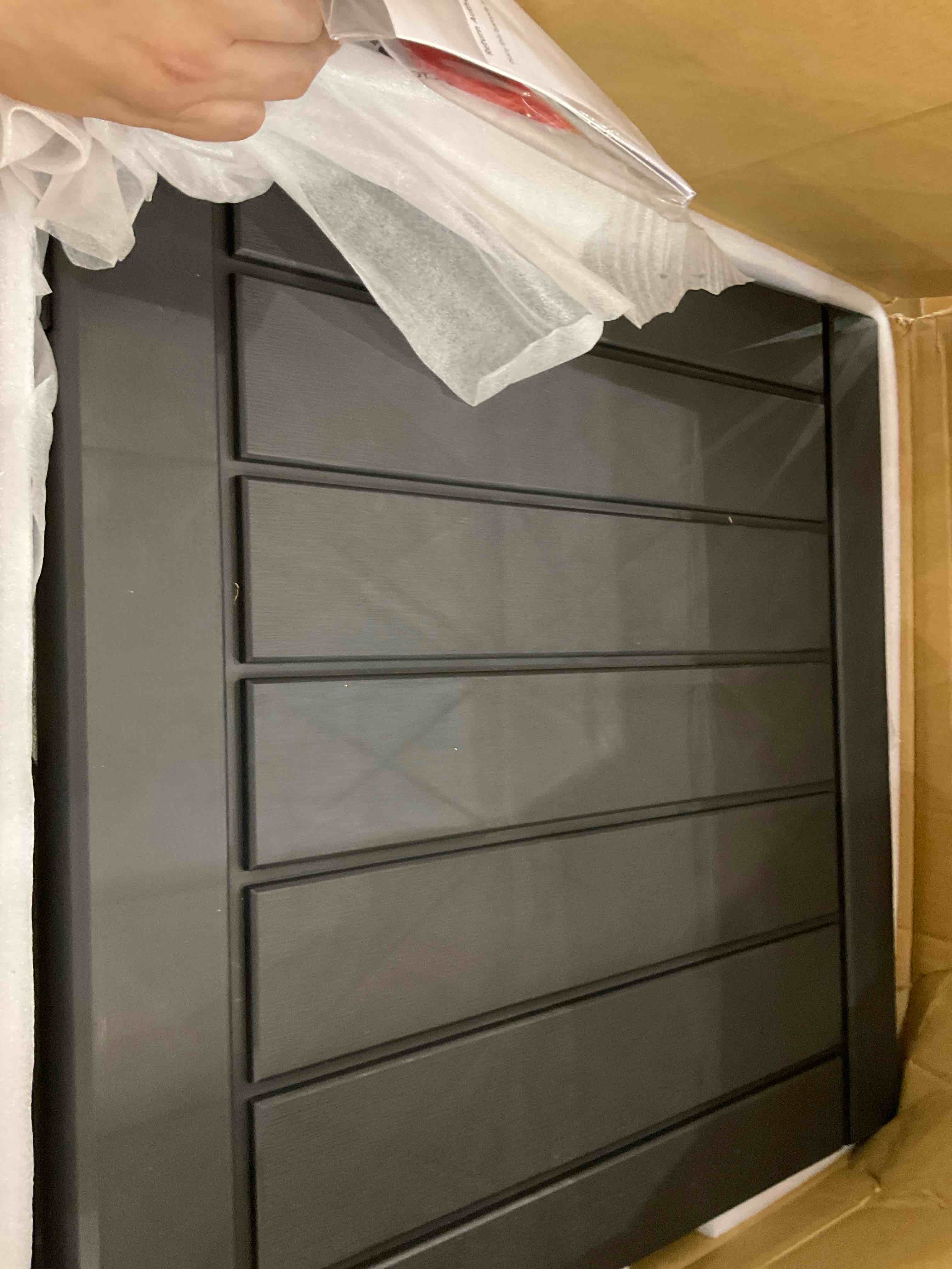 https://s3.amazonaws.com/lotting-images-prod/BargainHunt/EXS01501725_1716905609712.jpeg